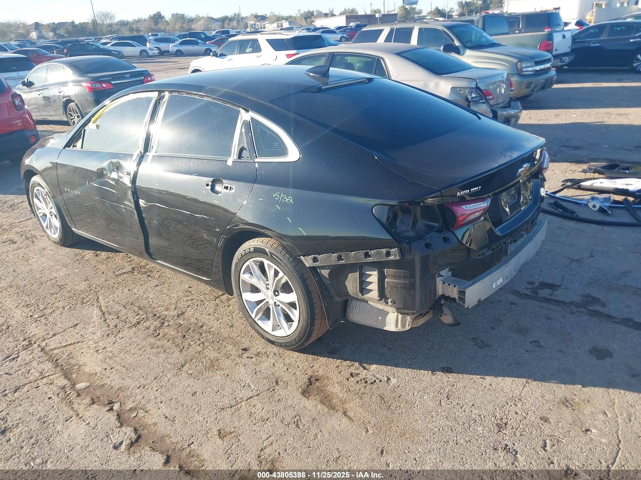 CHEVROLET MALIBU image 3