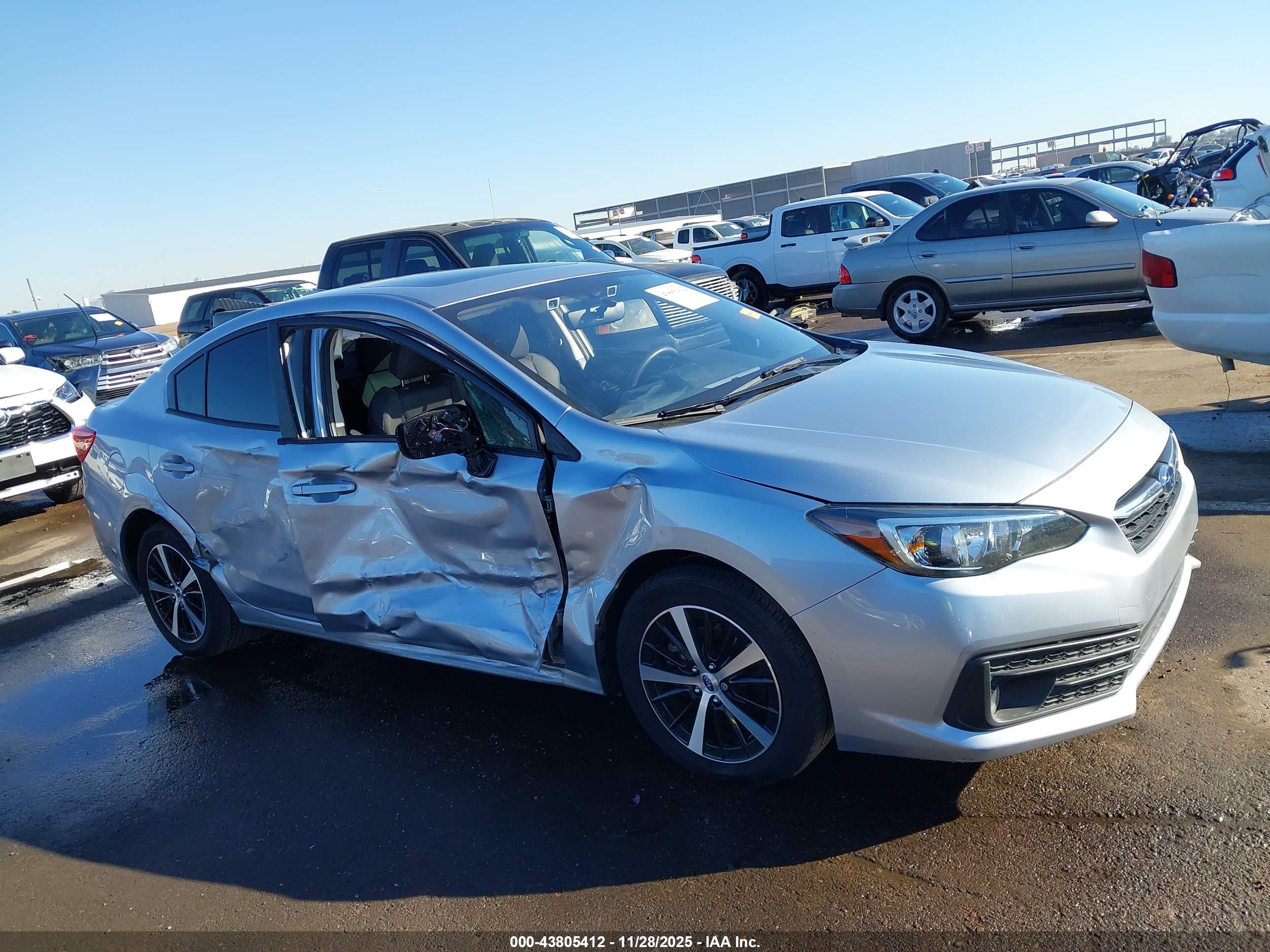 SUBARU IMPREZA image 6