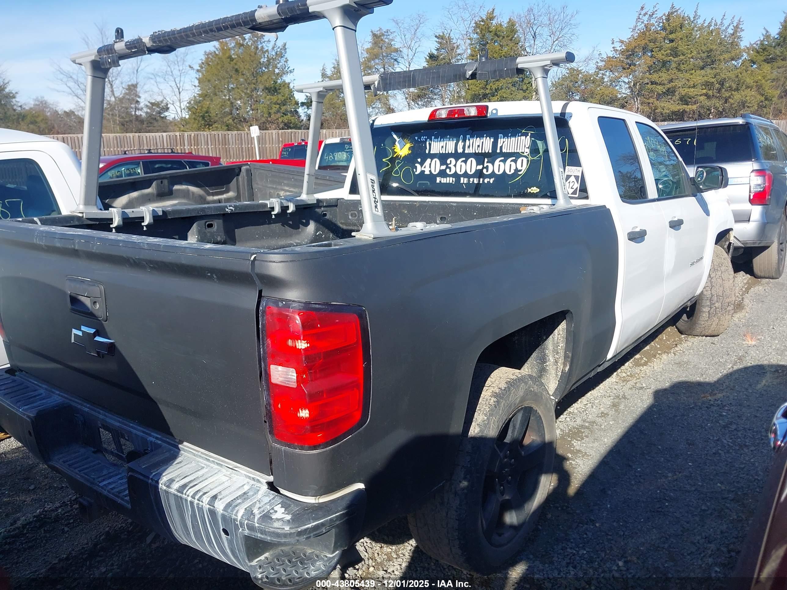 CHEVROLET SILVERADO image 4