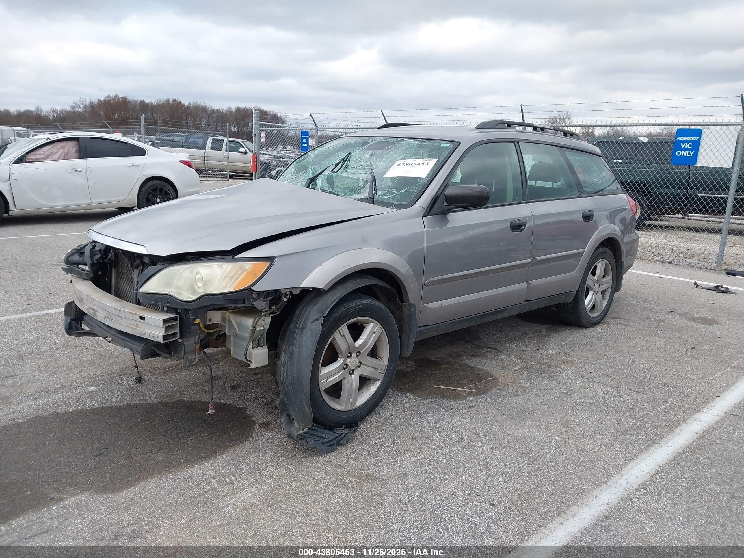 SUBARU OUTBACK image 2