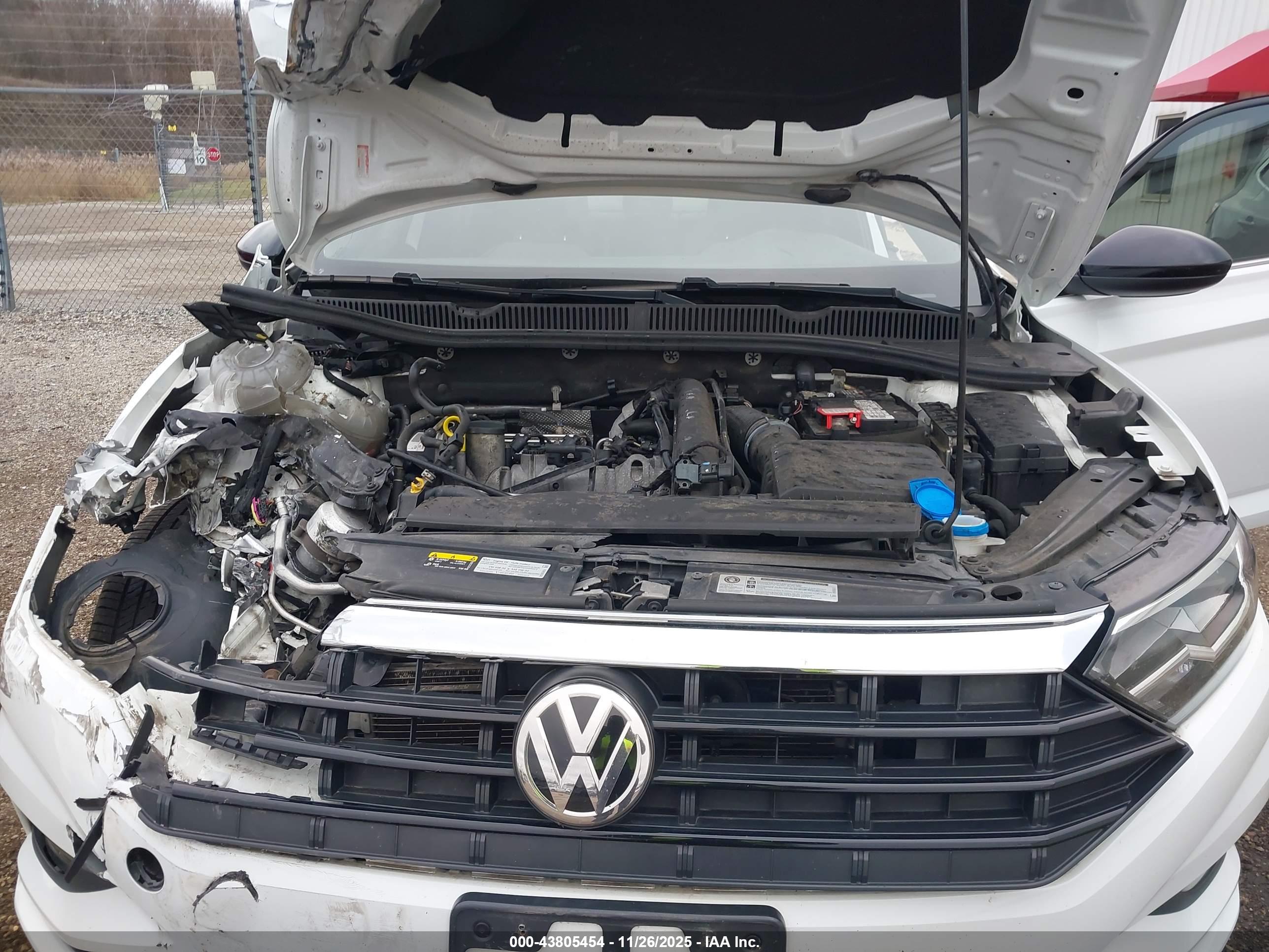 VOLKSWAGEN JETTA image 10