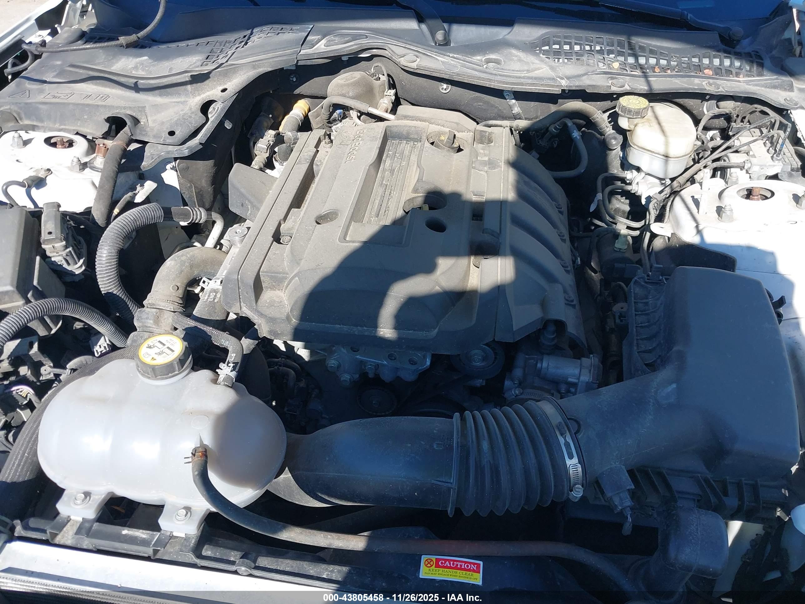 FORD MUSTANG image 10