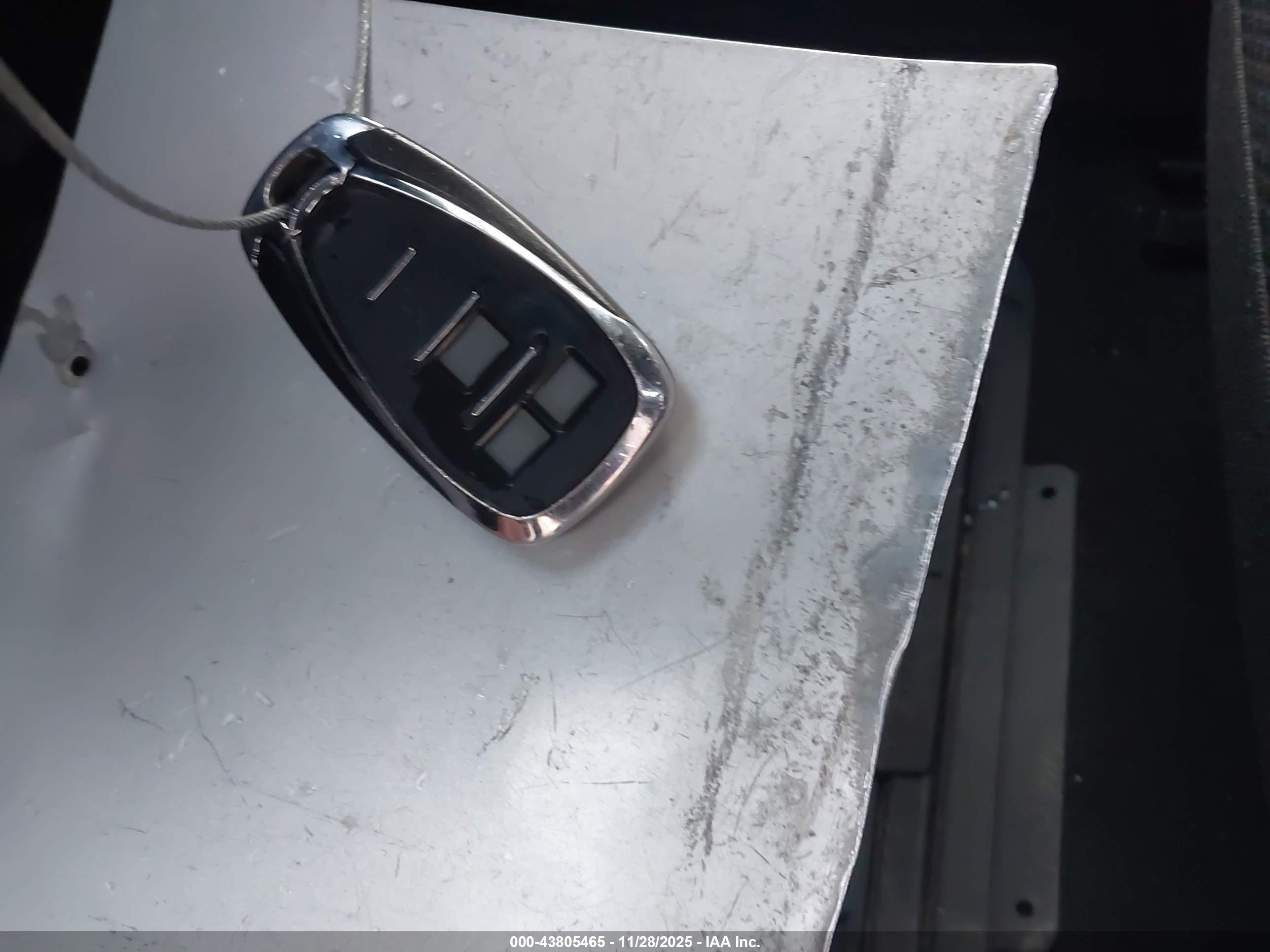 CHEVROLET CRUZE image 11