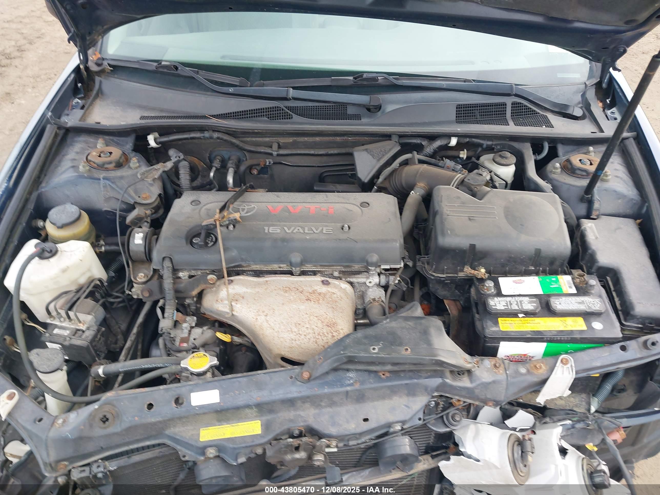 TOYOTA CAMRY image 10