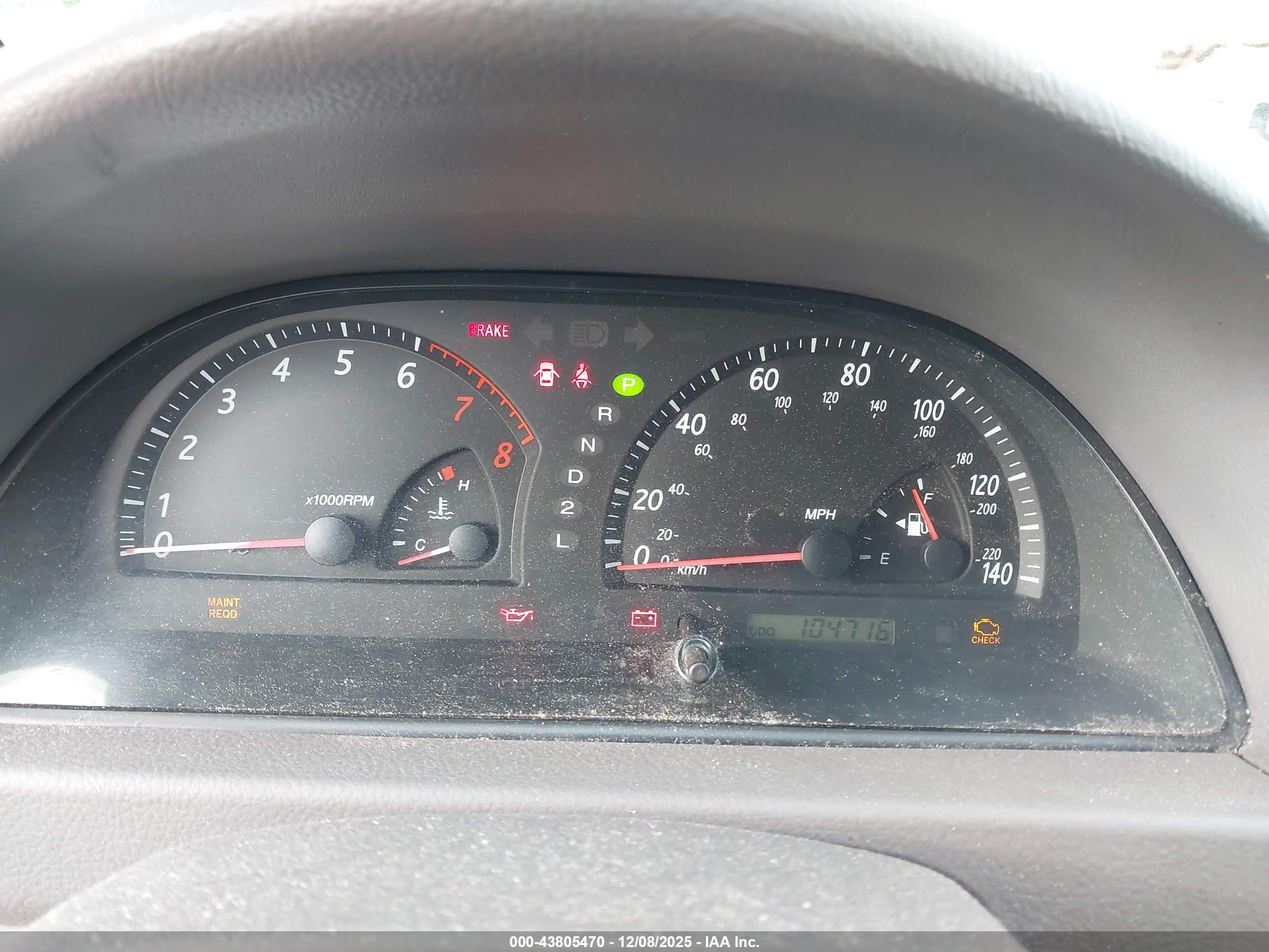 TOYOTA CAMRY image 7