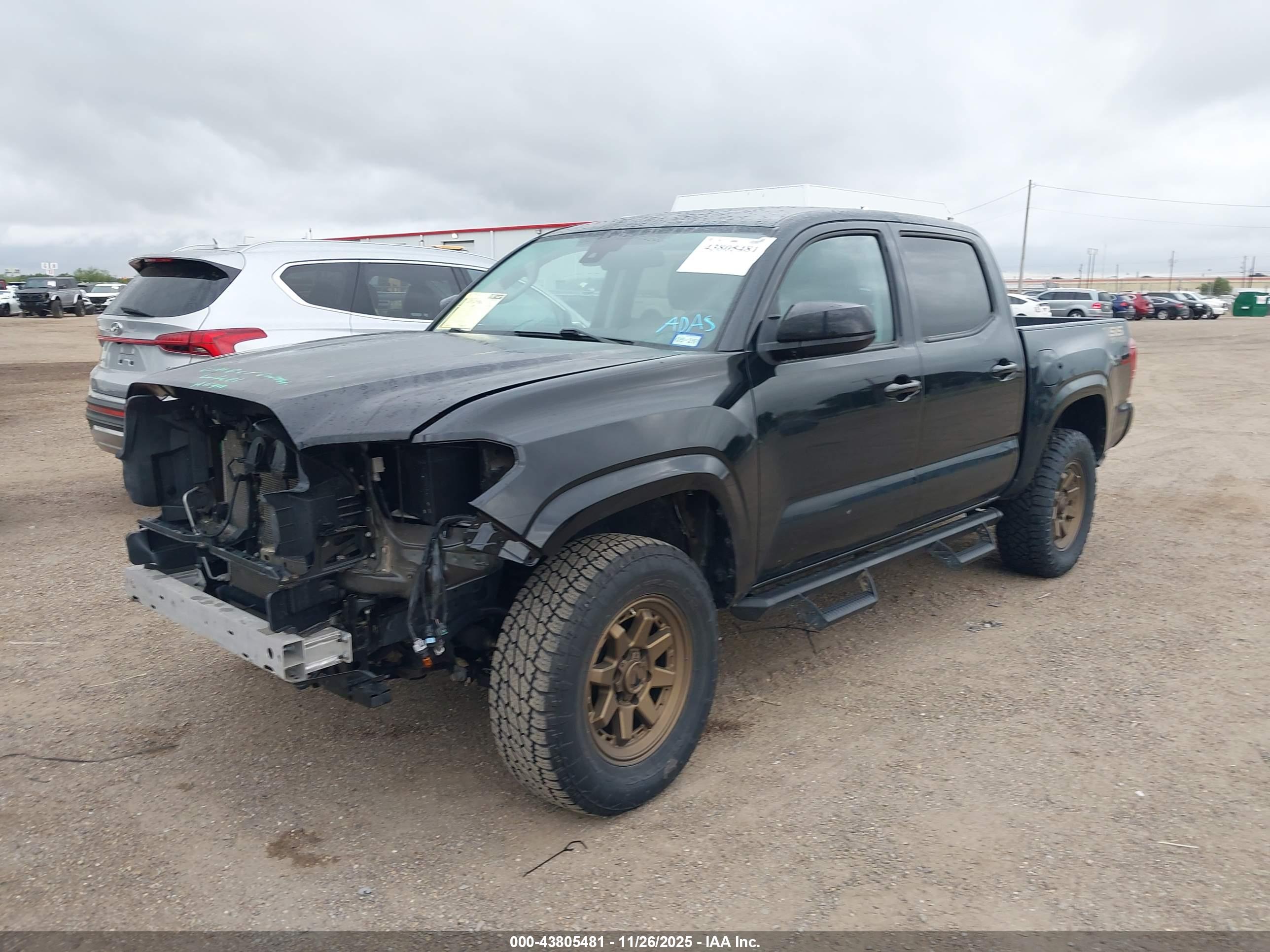 TOYOTA TACOMA image 6