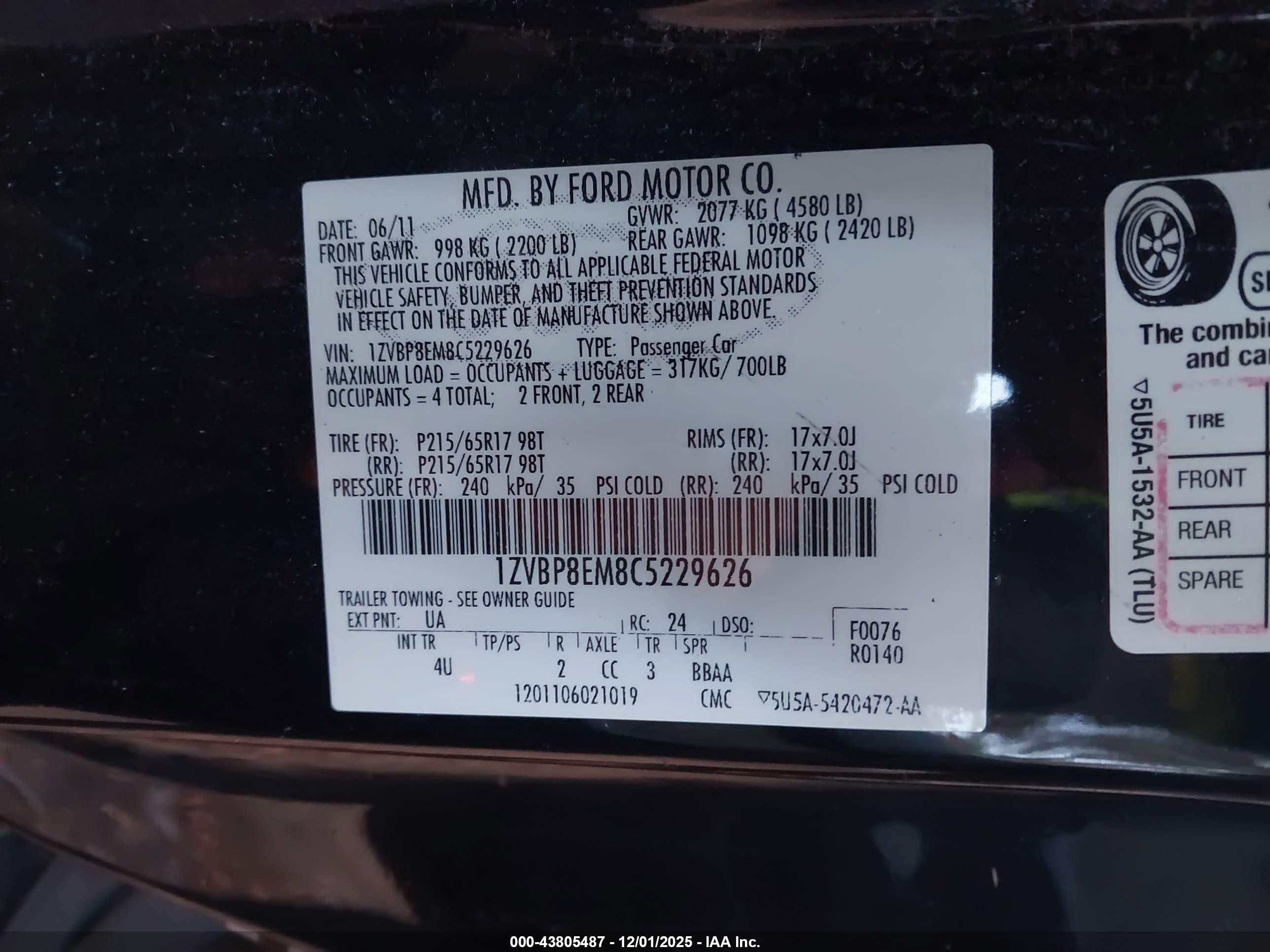 FORD MUSTANG image 9