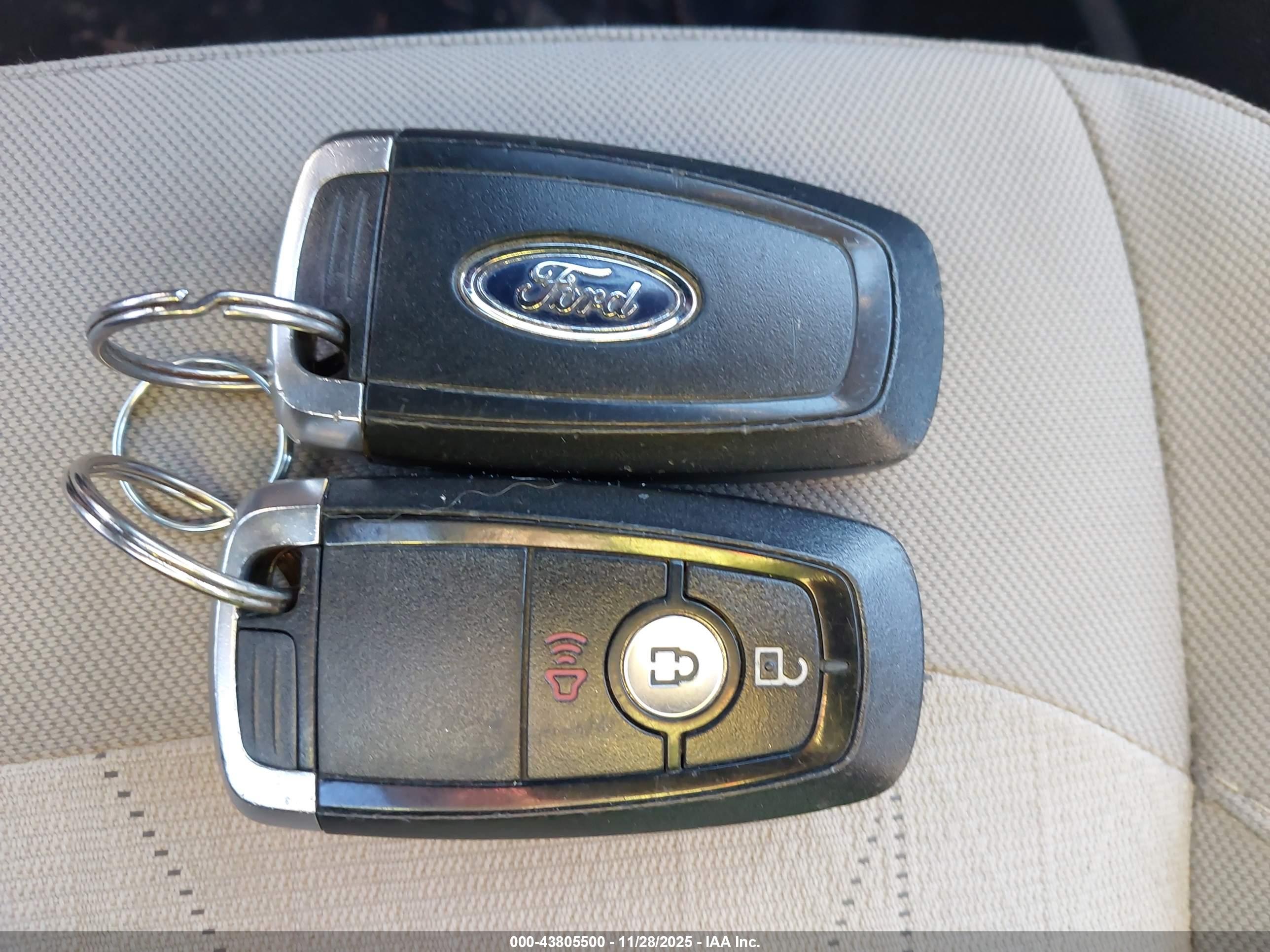 FORD ECOSPORT image 11