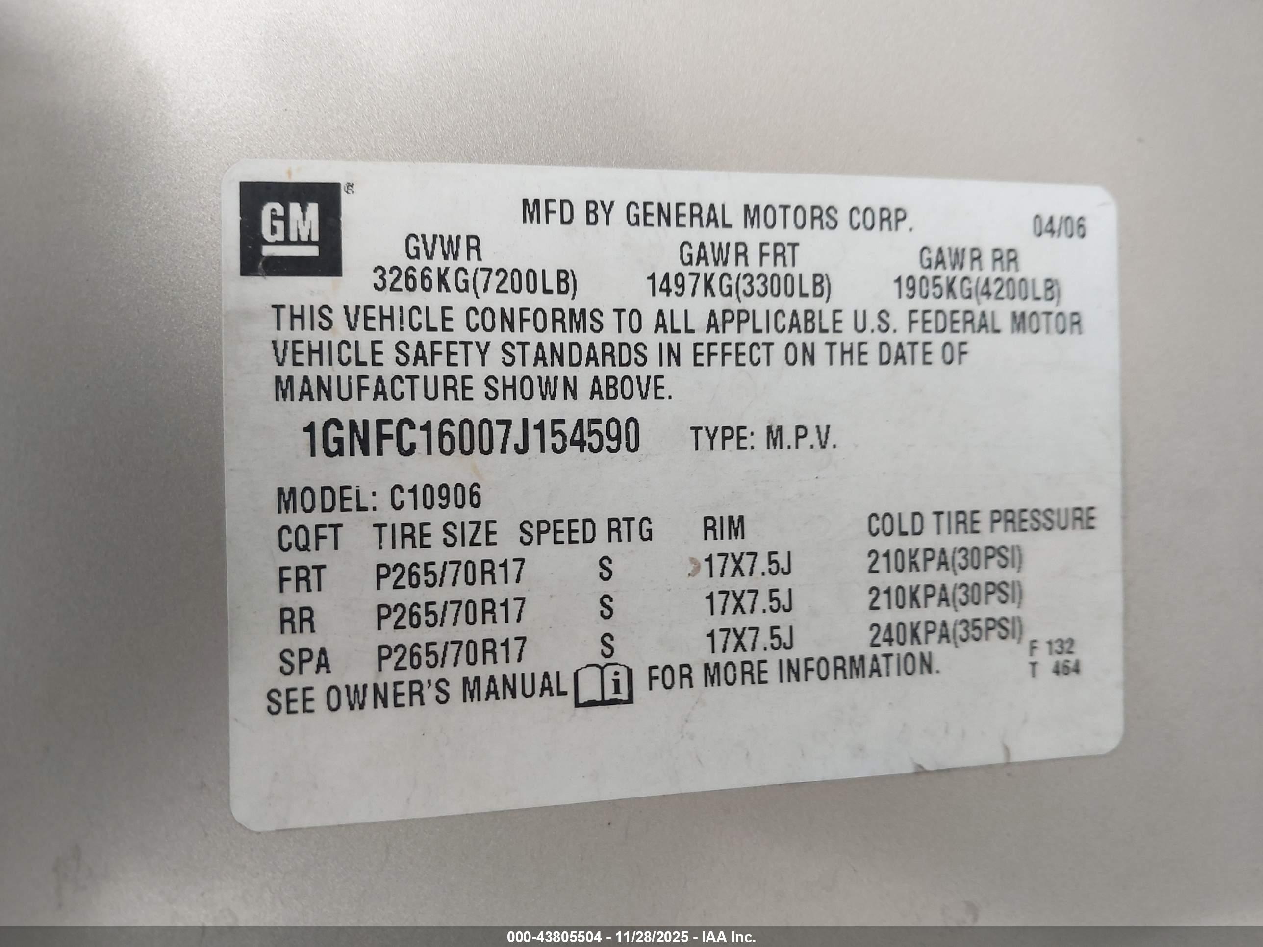 CHEVROLET SUBURBAN image 9