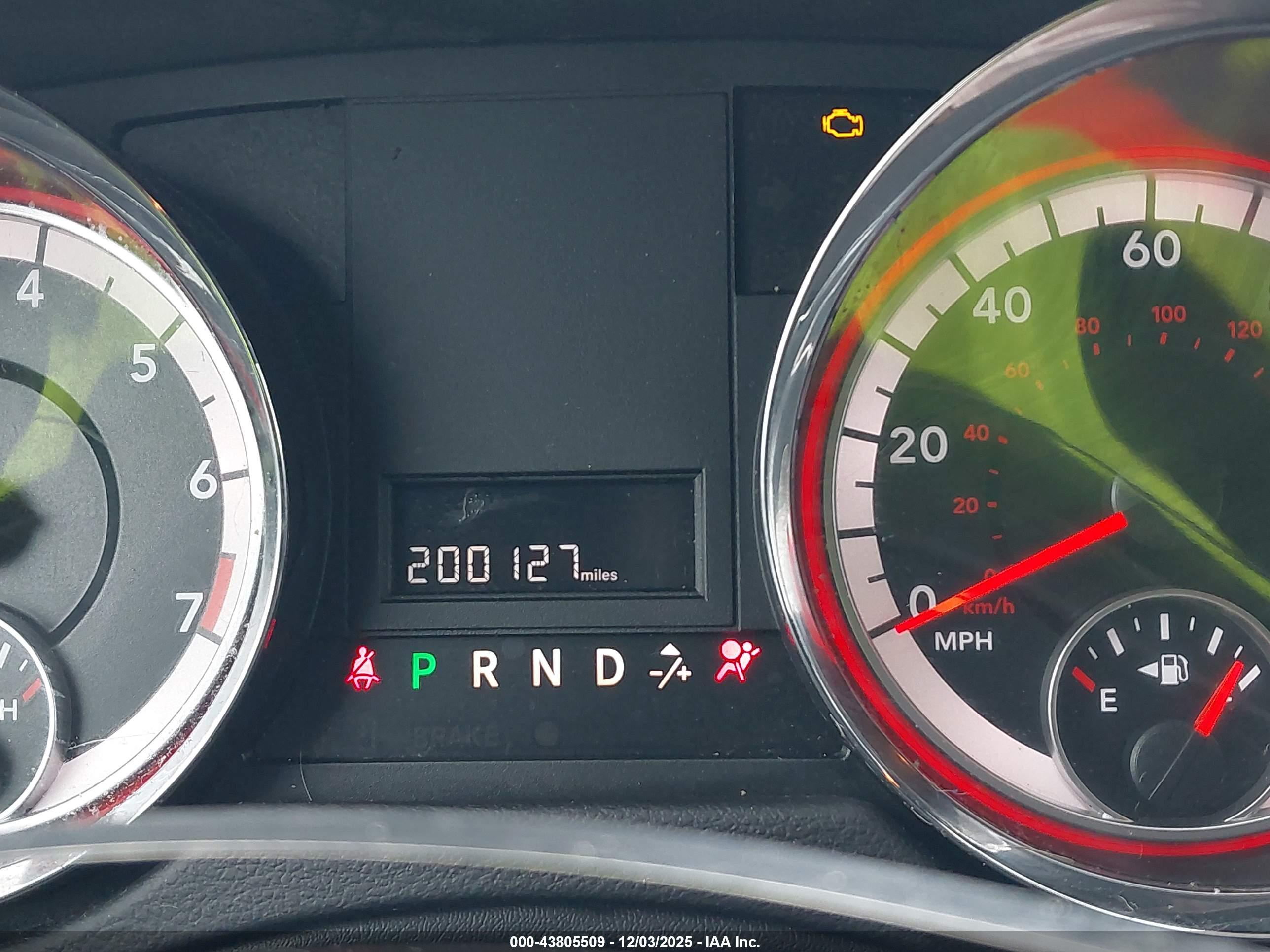 DODGE GRAND image 7