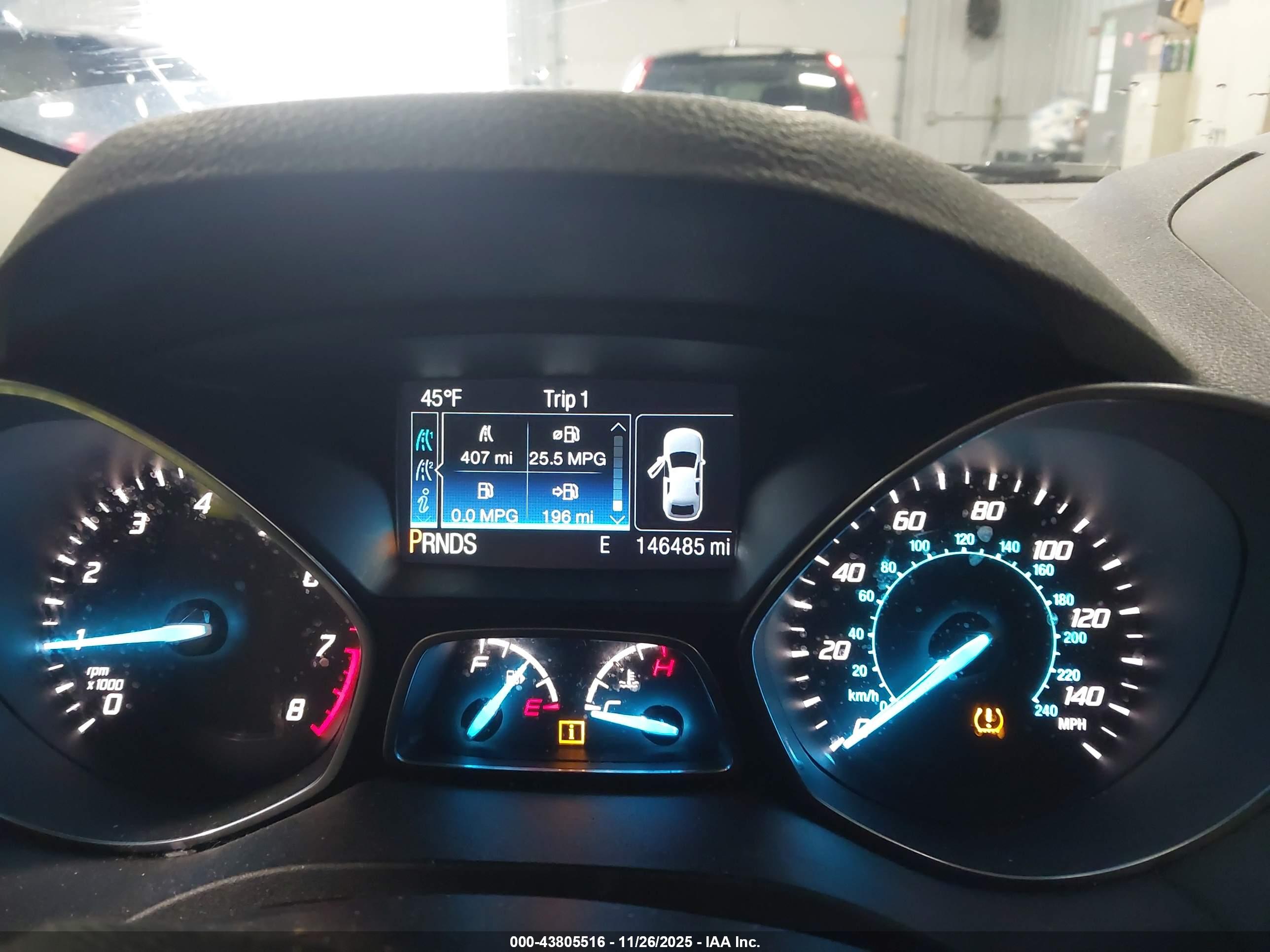 FORD ESCAPE image 7