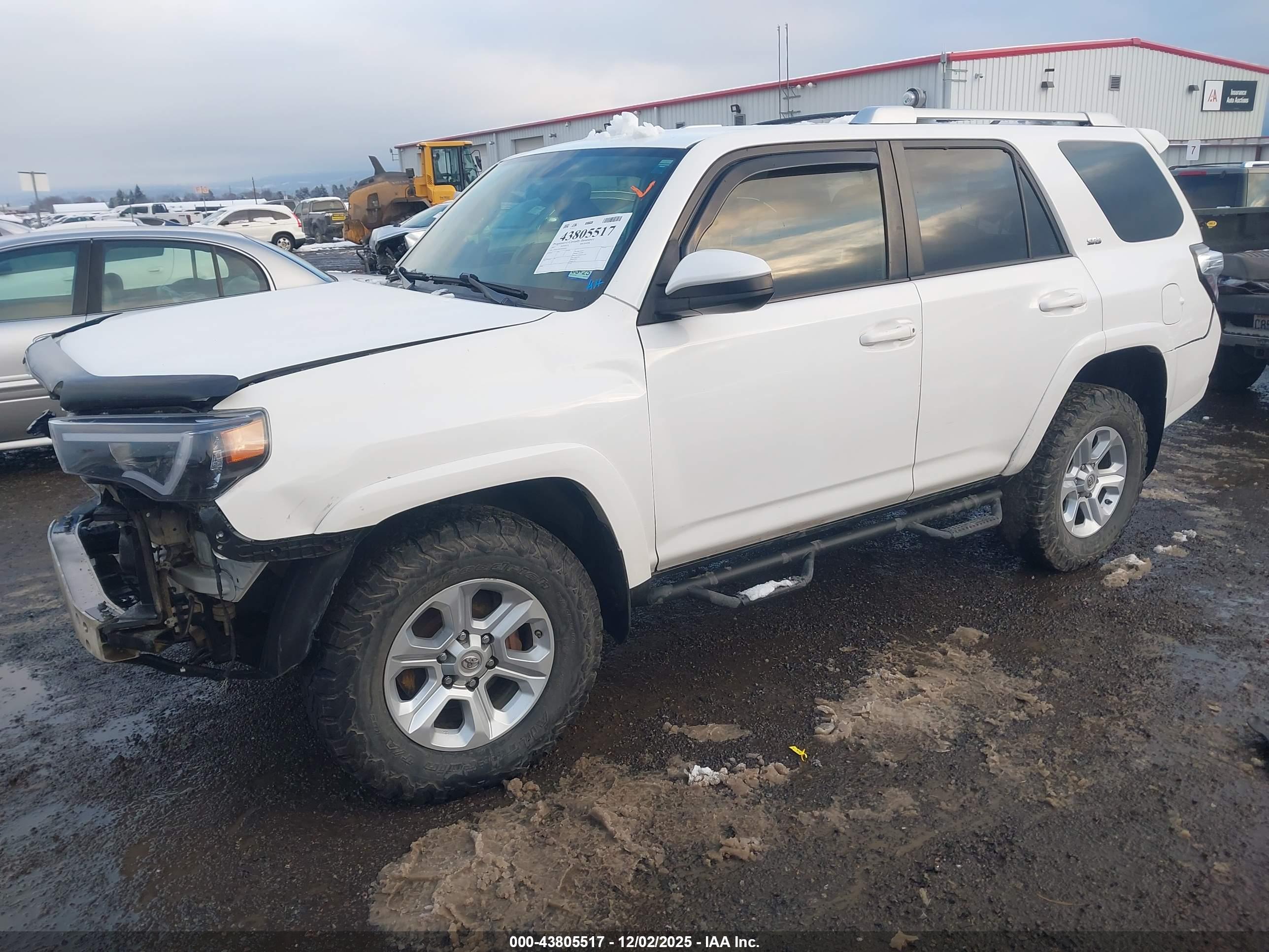 TOYOTA 4RUNNER image 2