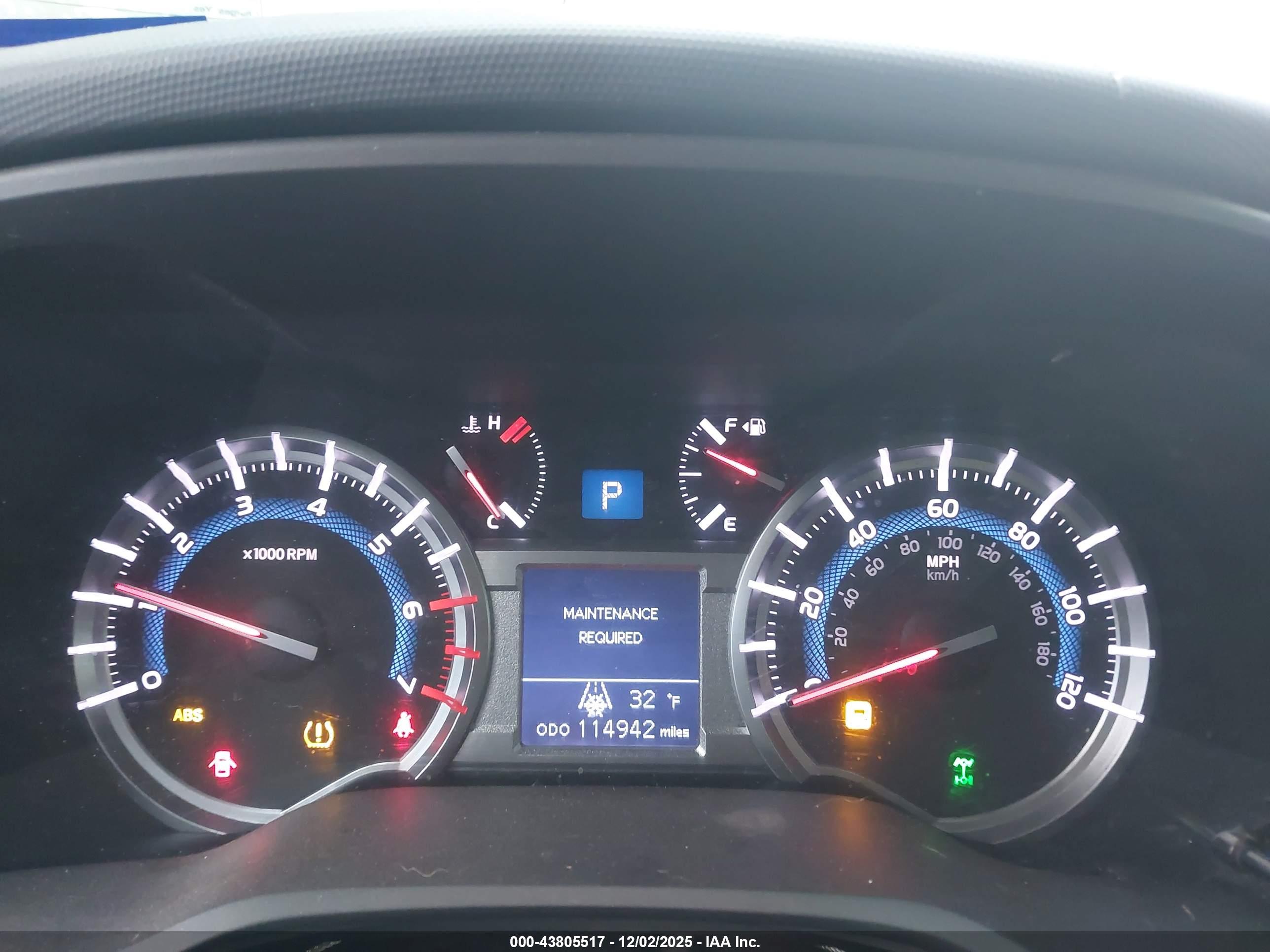 TOYOTA 4RUNNER image 7