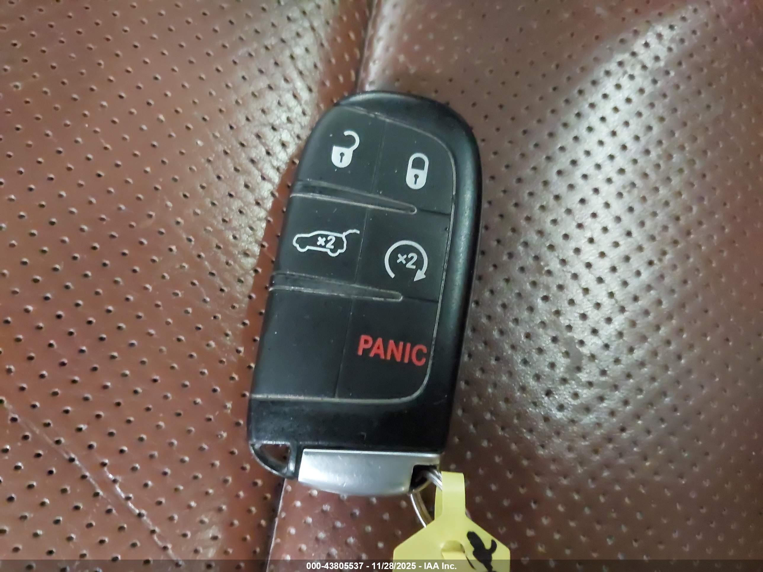 JEEP GRAND image 11
