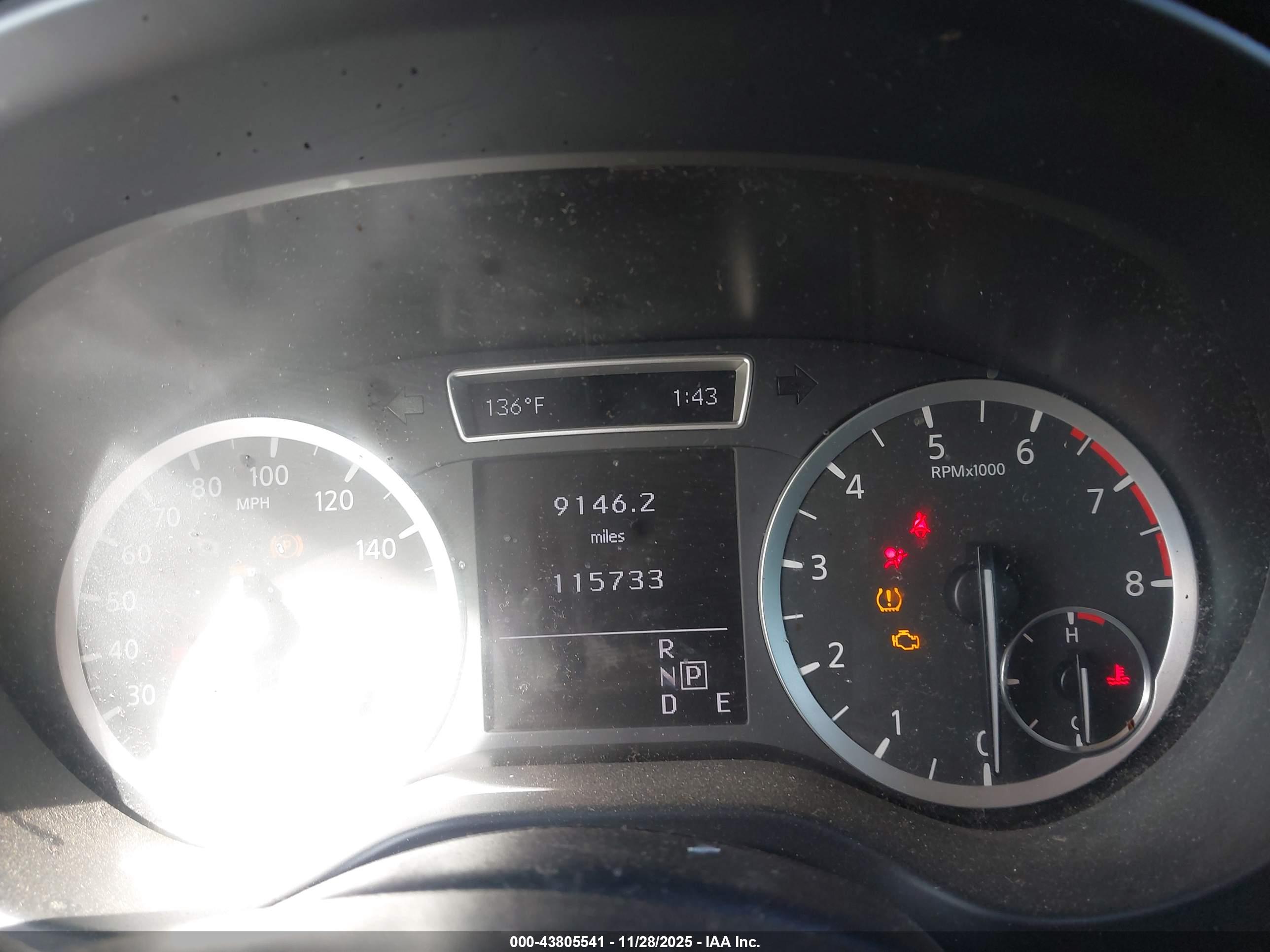 INFINITI QX30 image 7
