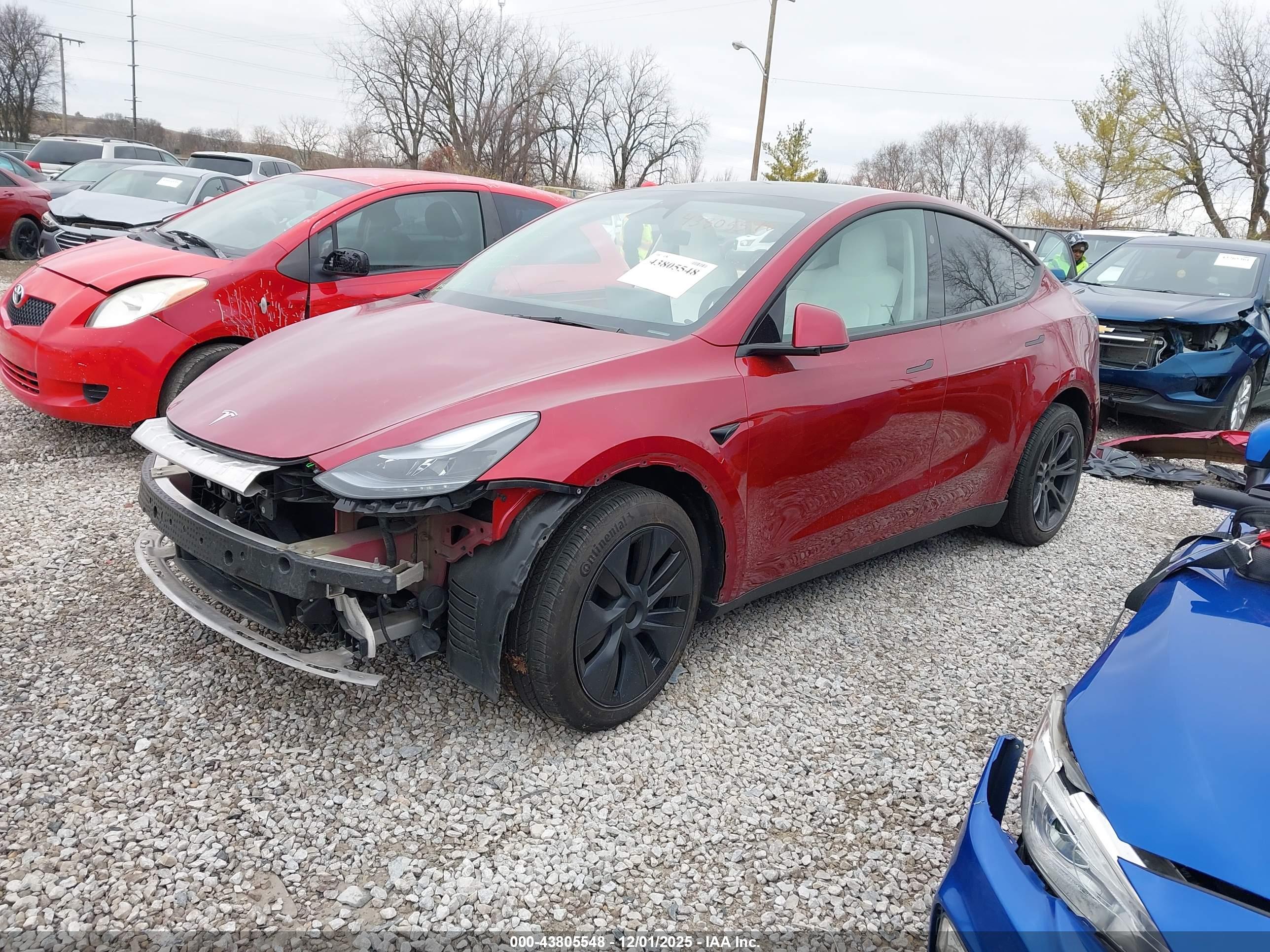 TESLA MODEL image 2