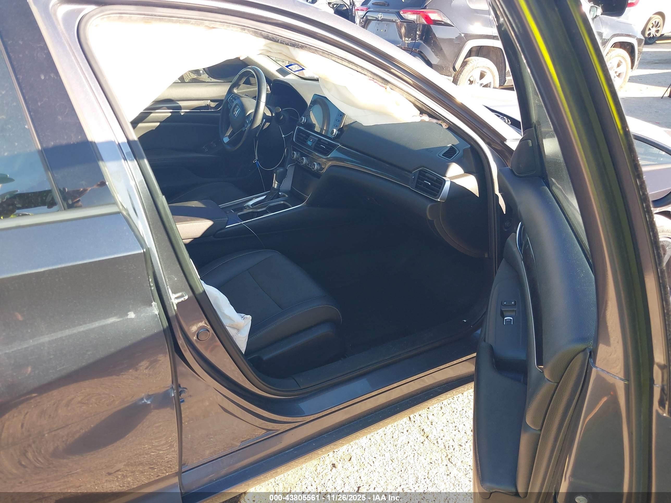 HONDA ACCORD image 5