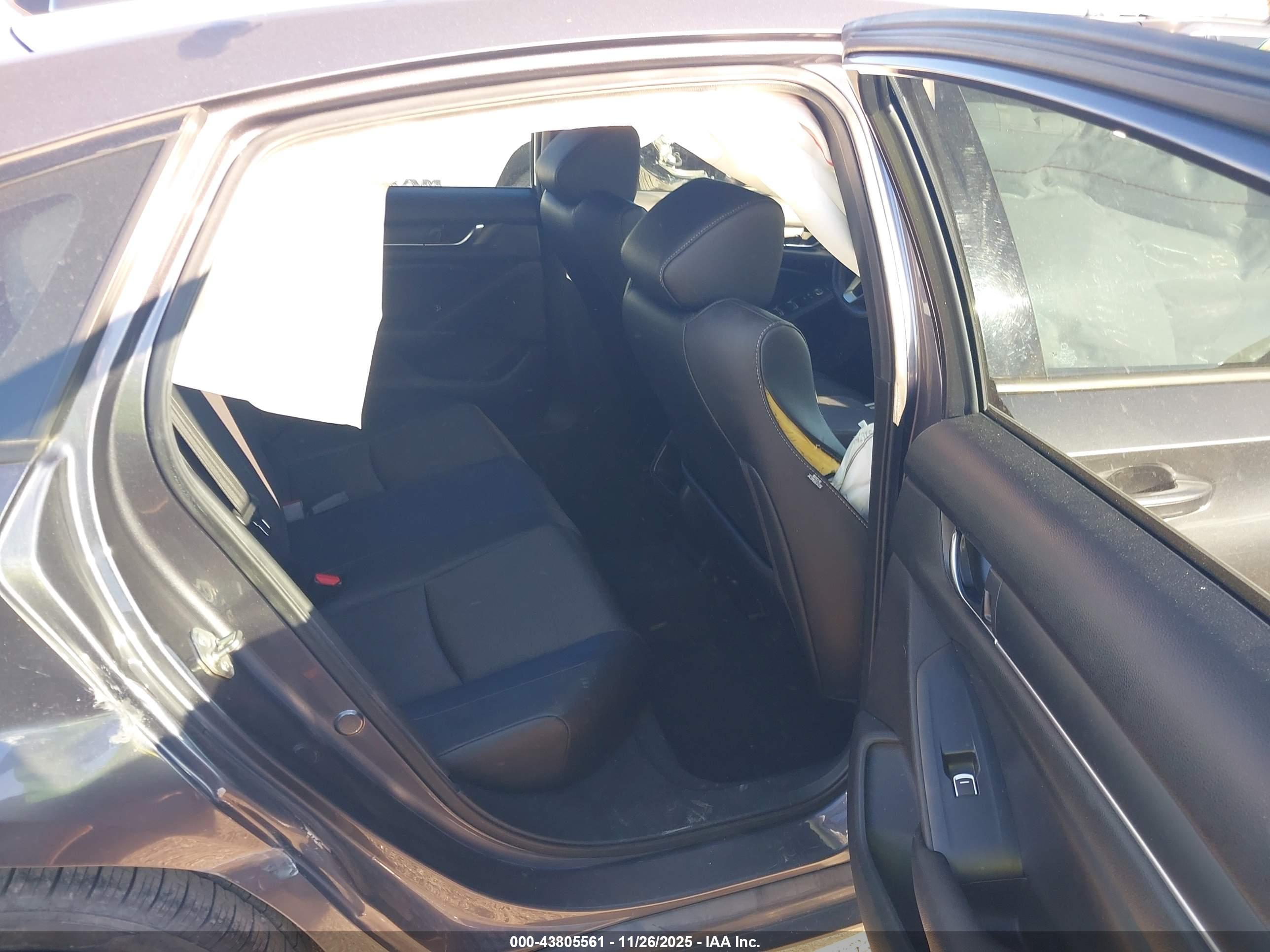HONDA ACCORD image 8