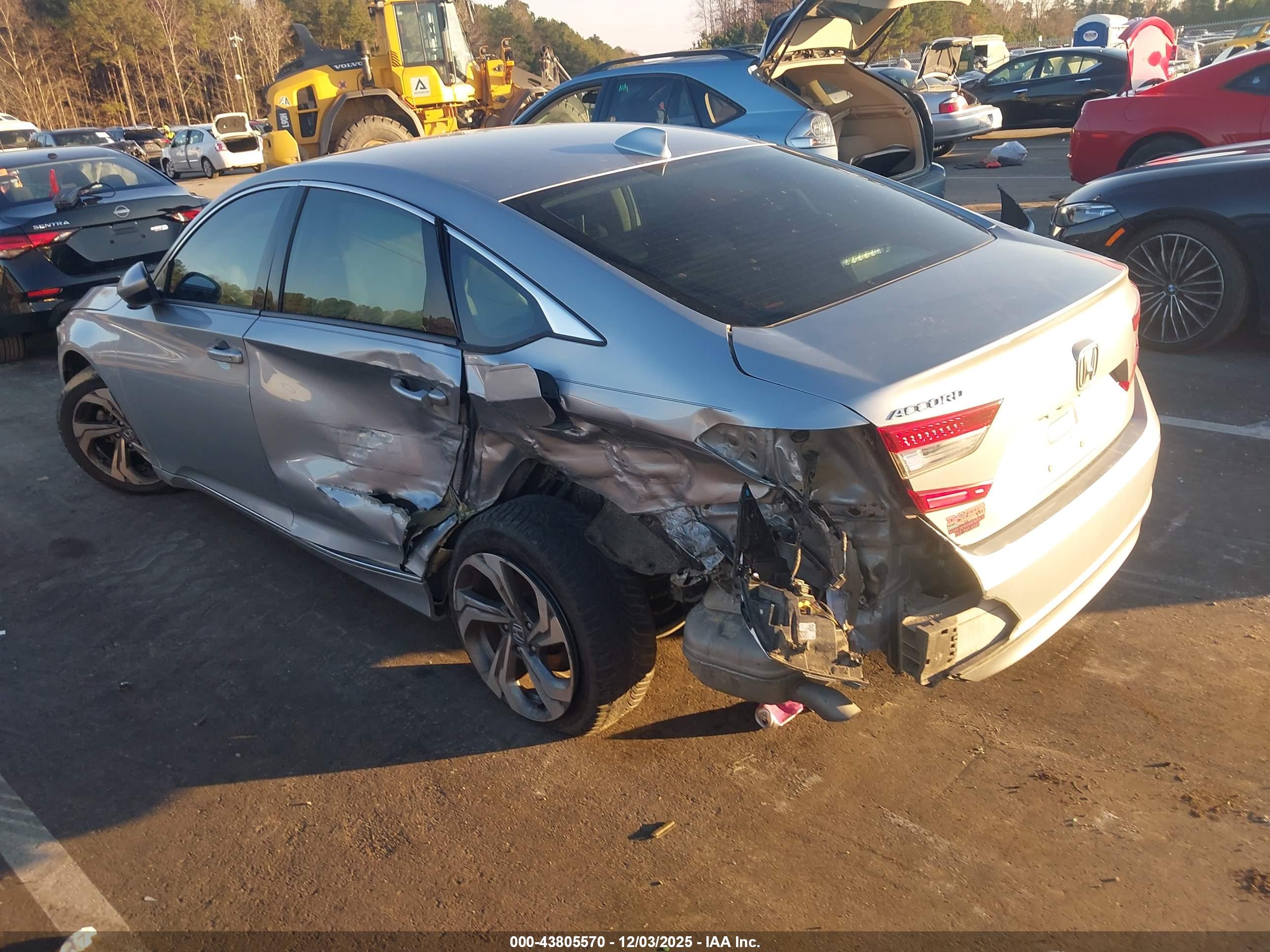 HONDA ACCORD image 3
