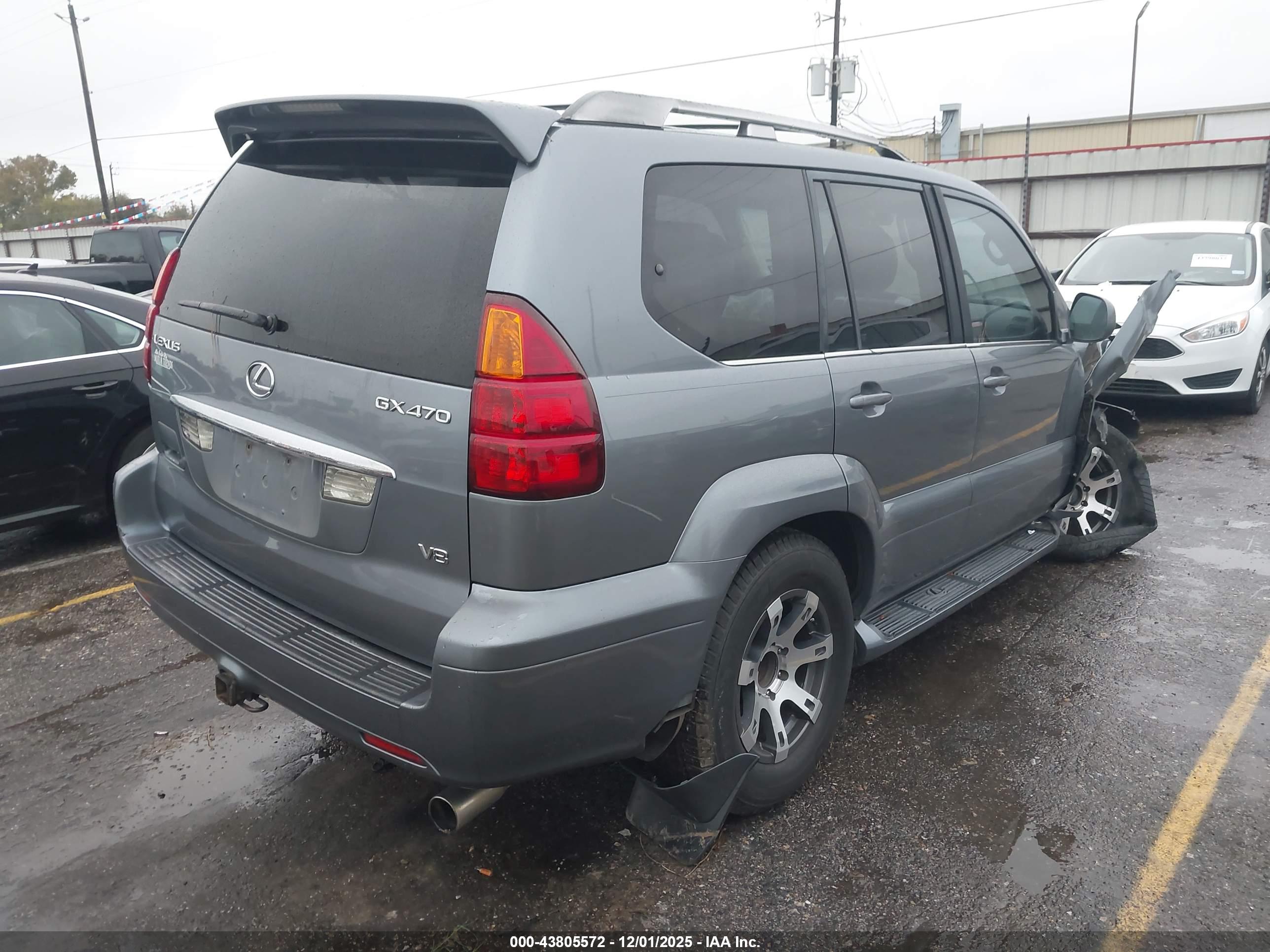 LEXUS GX image 4