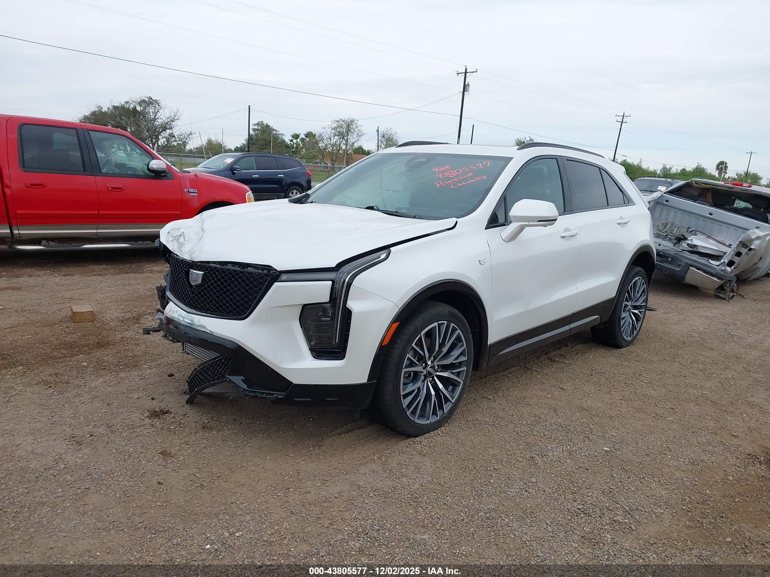 CADILLAC XT4 image 2