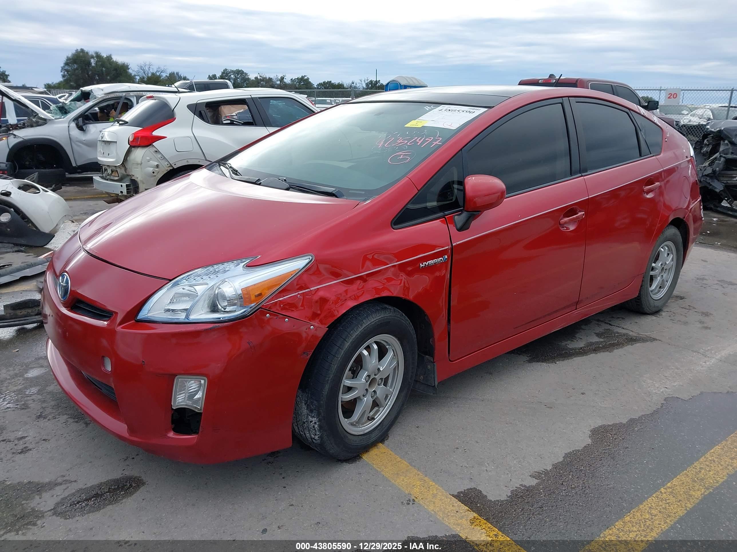 TOYOTA PRIUS image 2