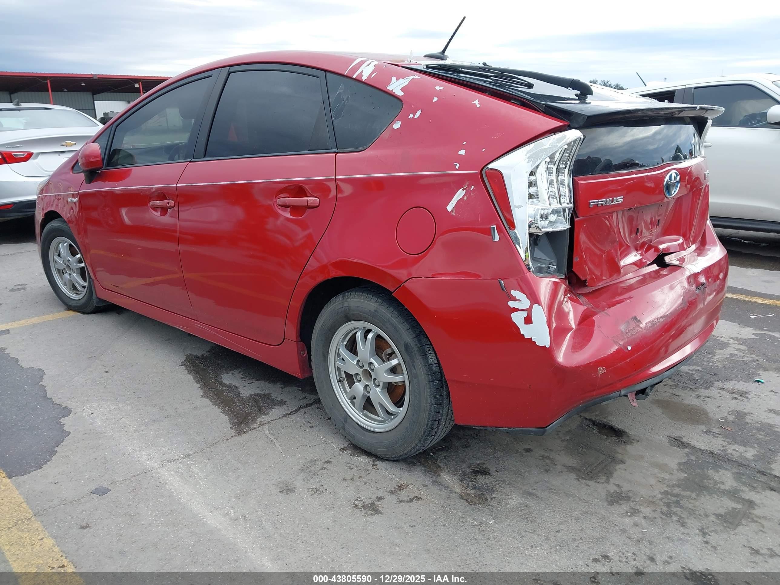 TOYOTA PRIUS image 3