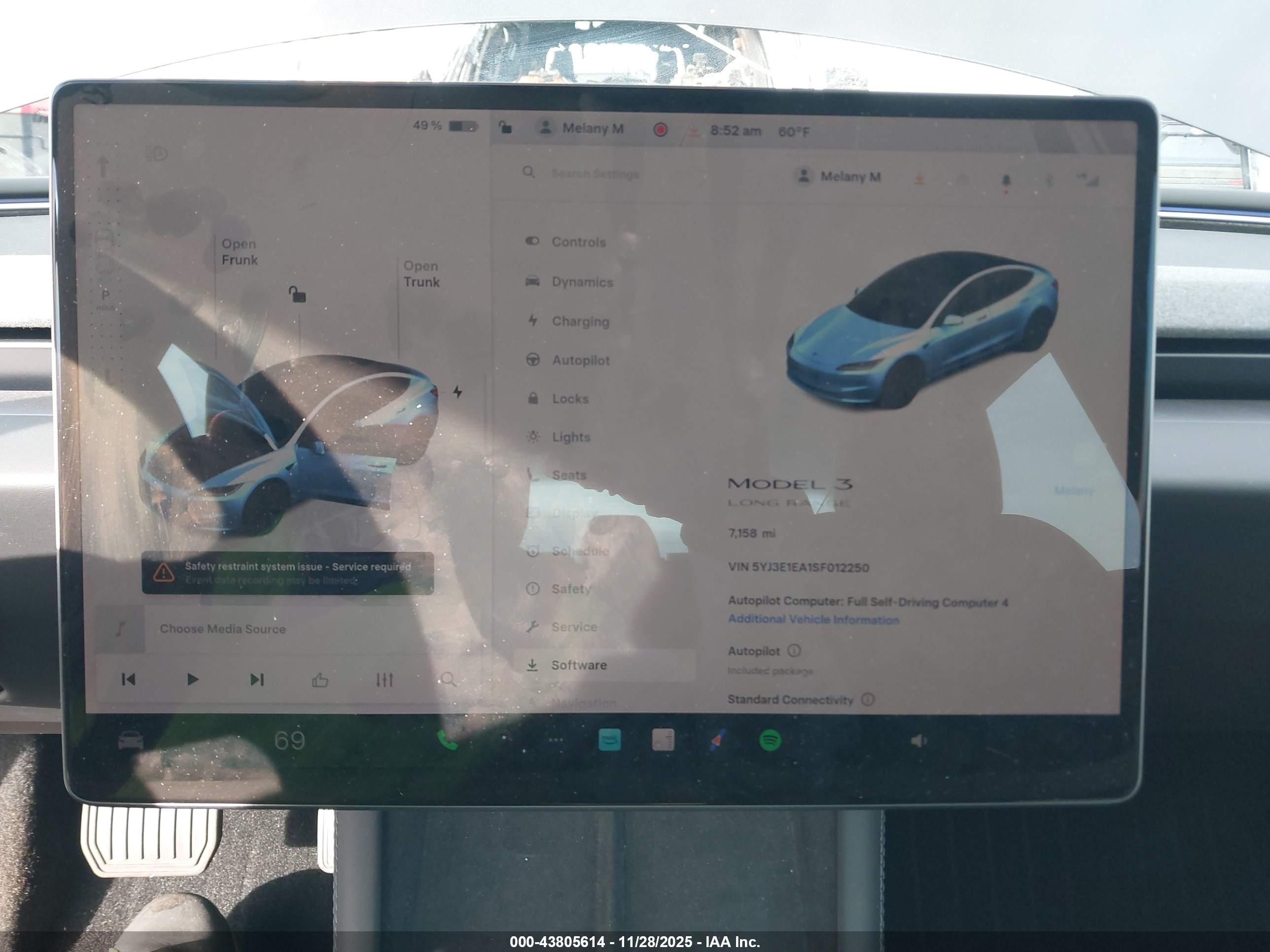 TESLA MODEL image 7