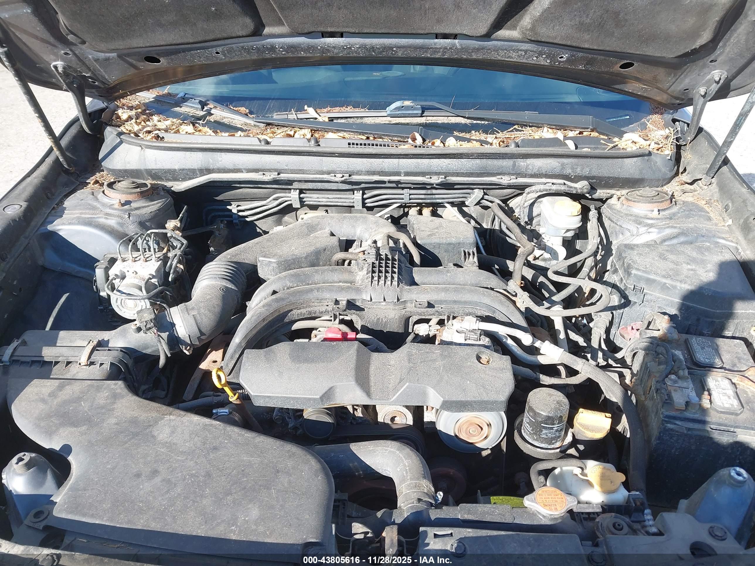 SUBARU LEGACY image 10