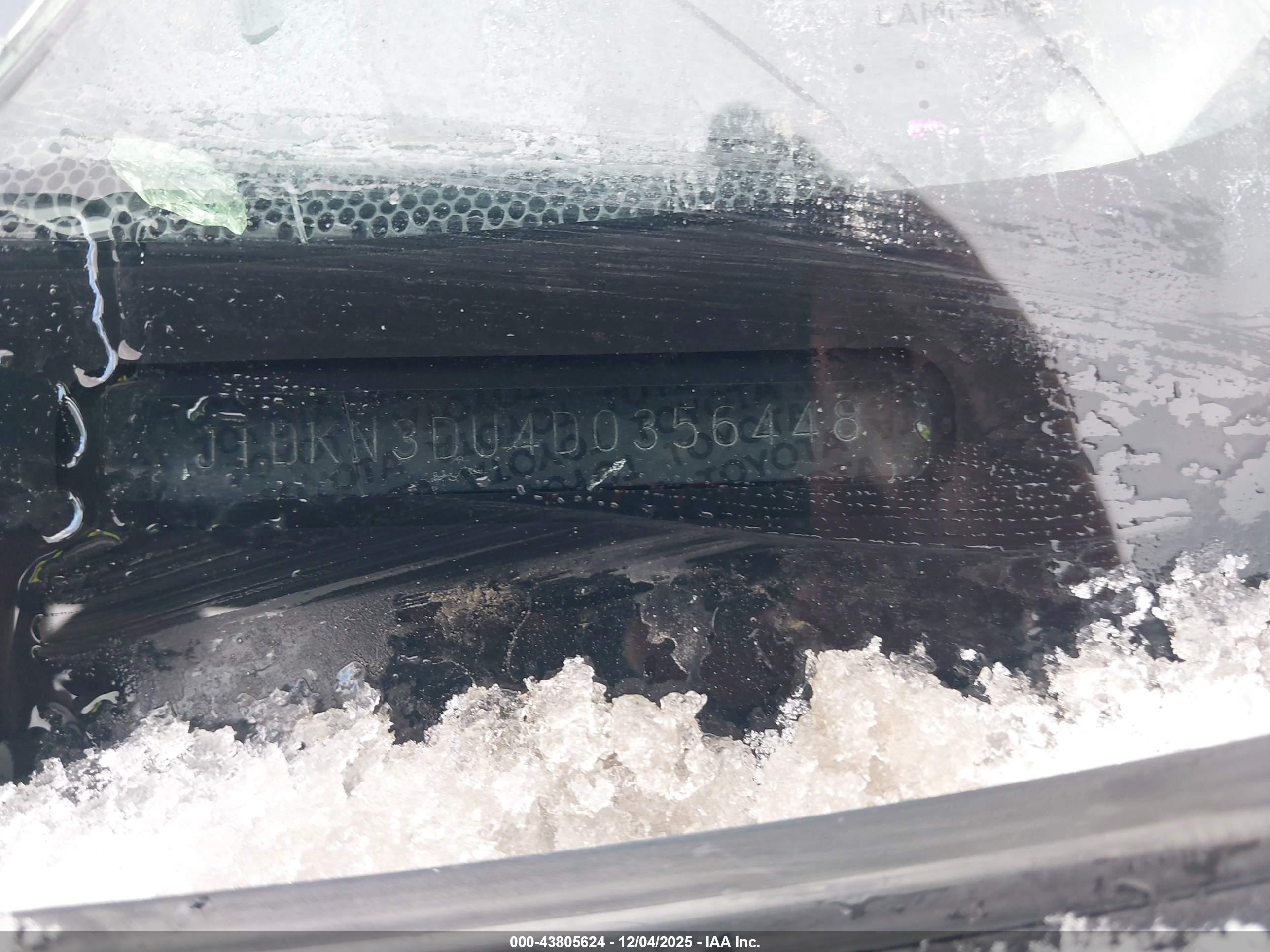 TOYOTA PRIUS image 9