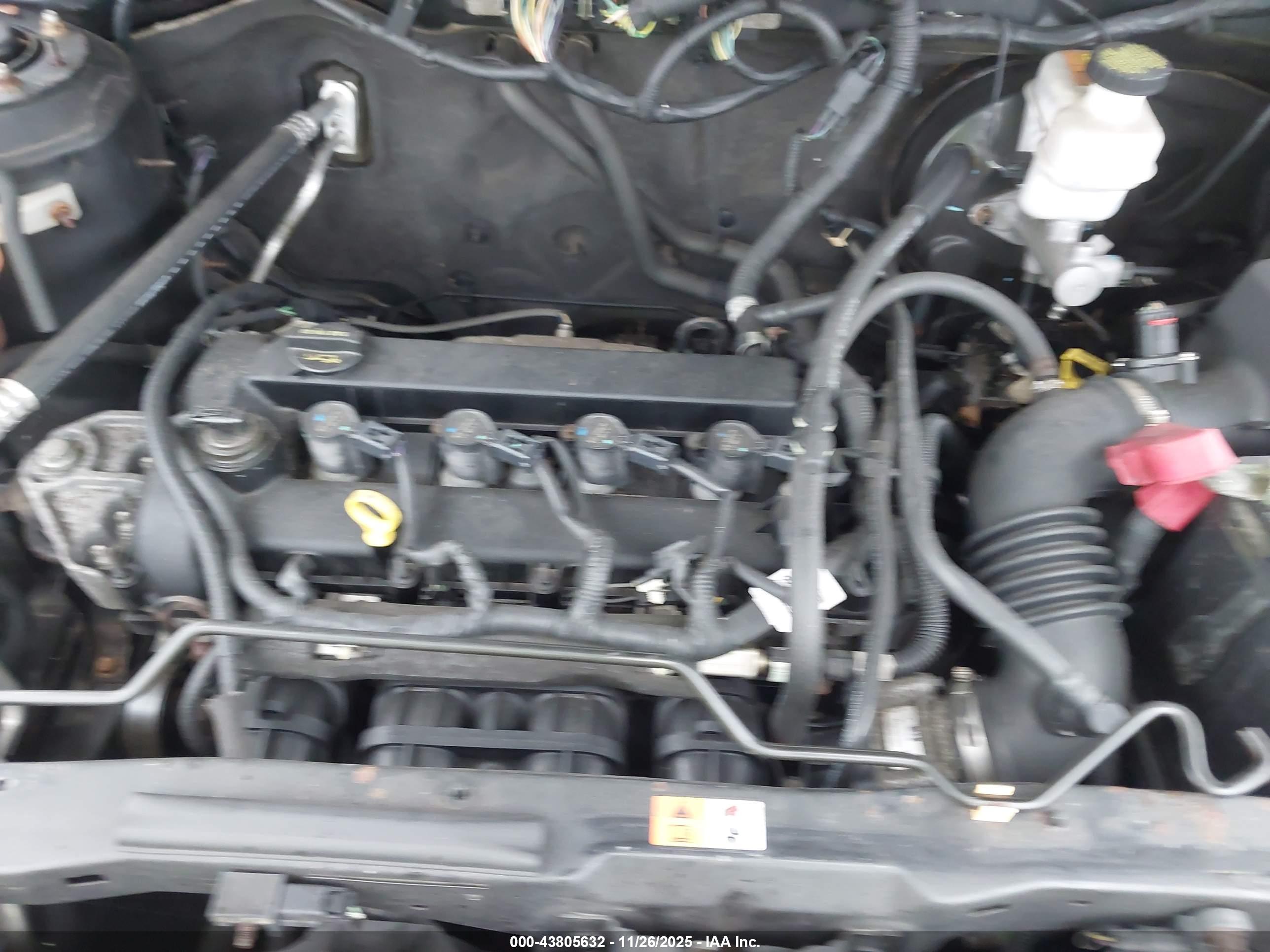 FORD ESCAPE image 10