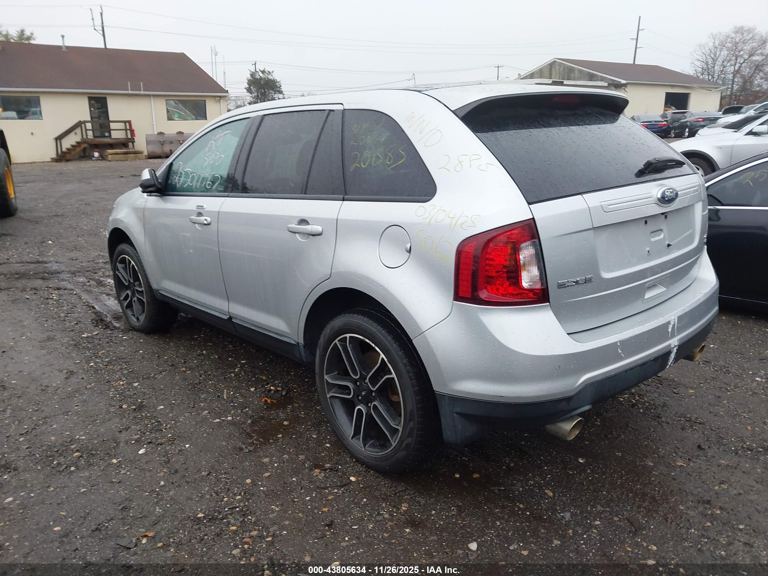 FORD EDGE image 3