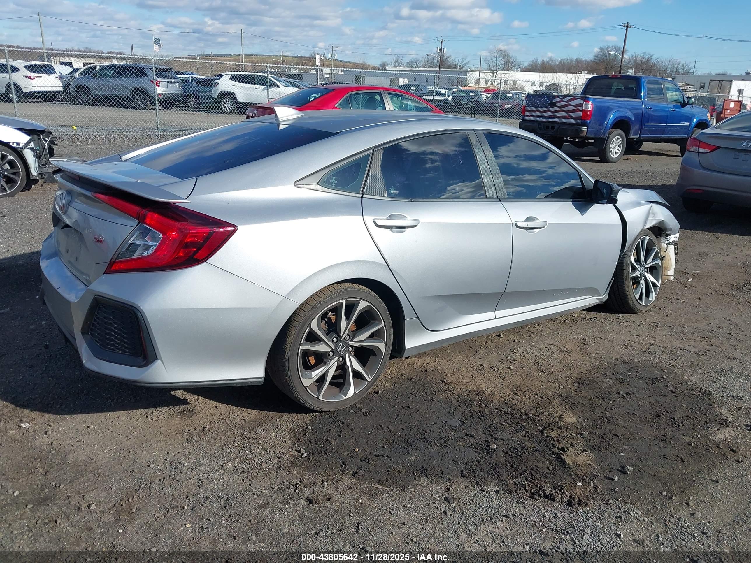 HONDA CIVIC image 4