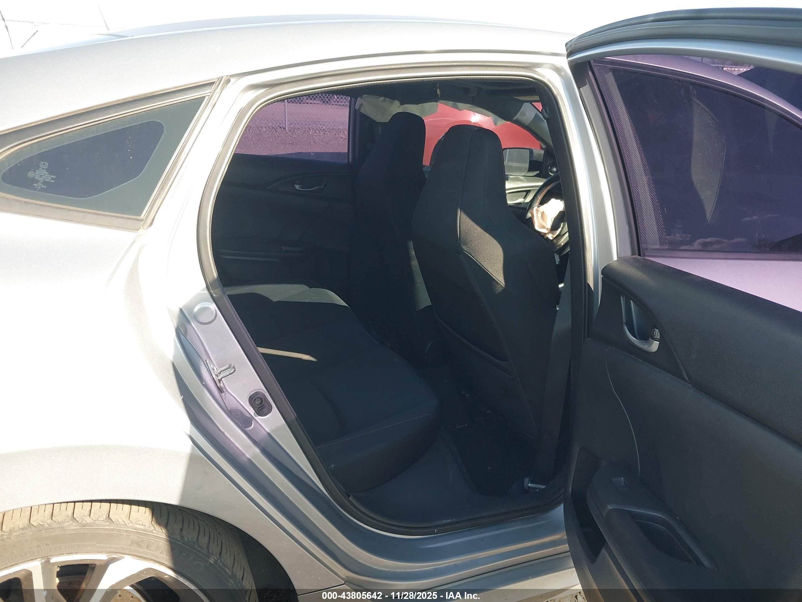 HONDA CIVIC image 8