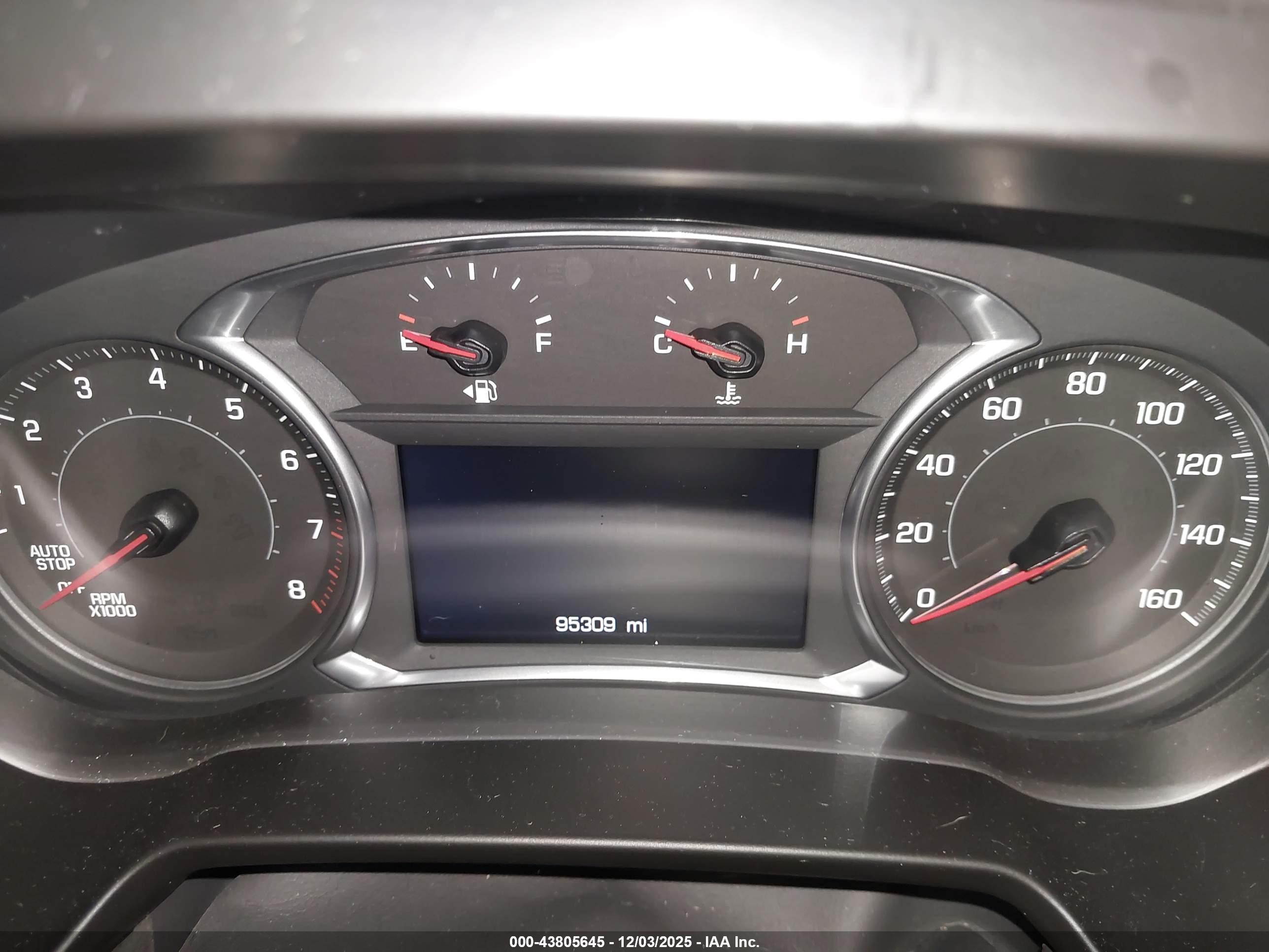 CHEVROLET BLAZER image 7