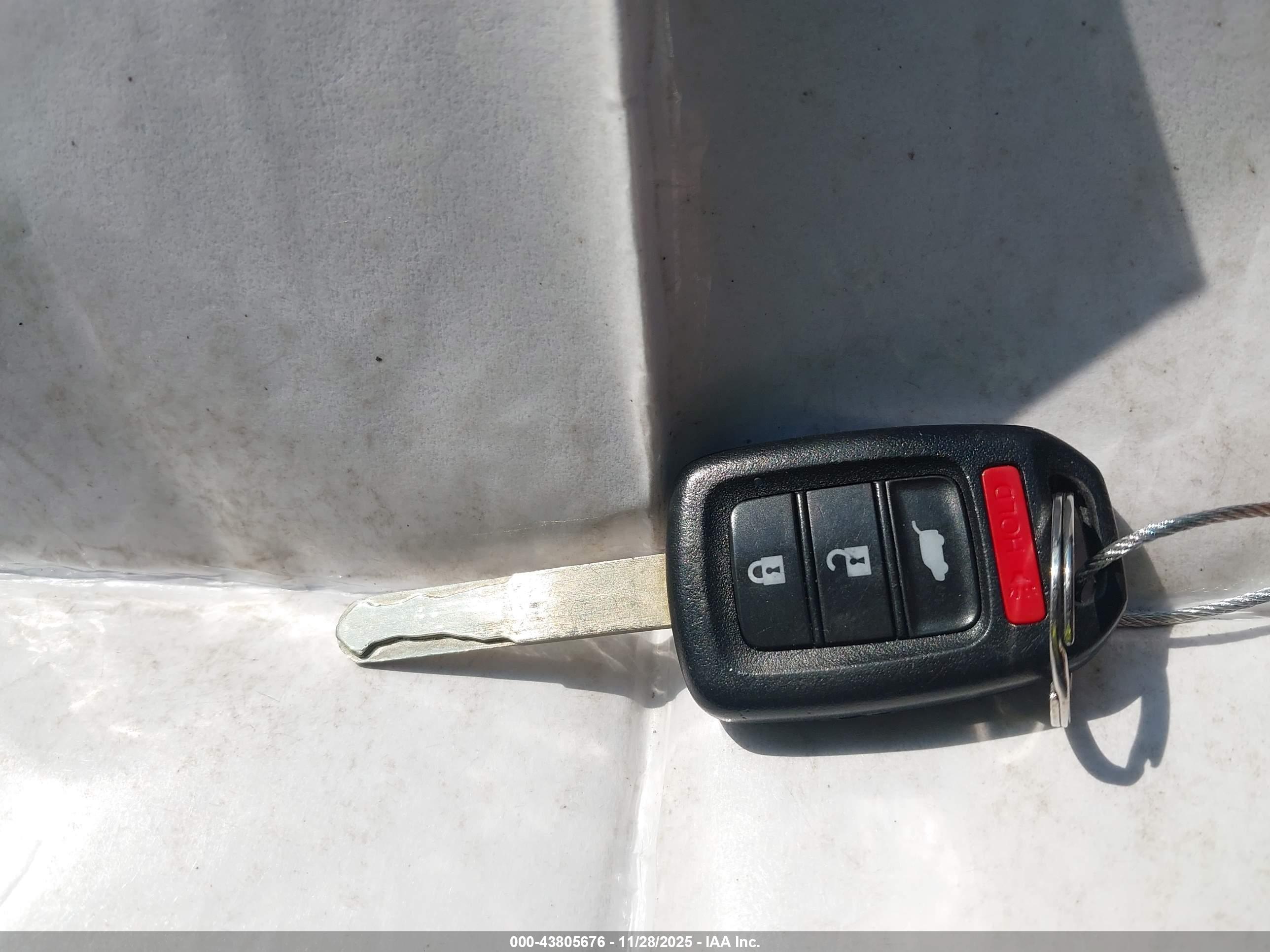 HONDA CR-V image 11