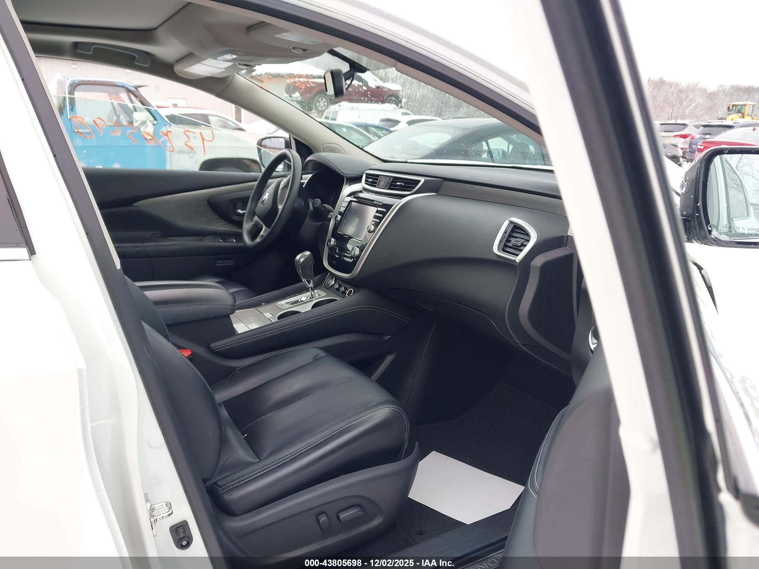 NISSAN MURANO image 5