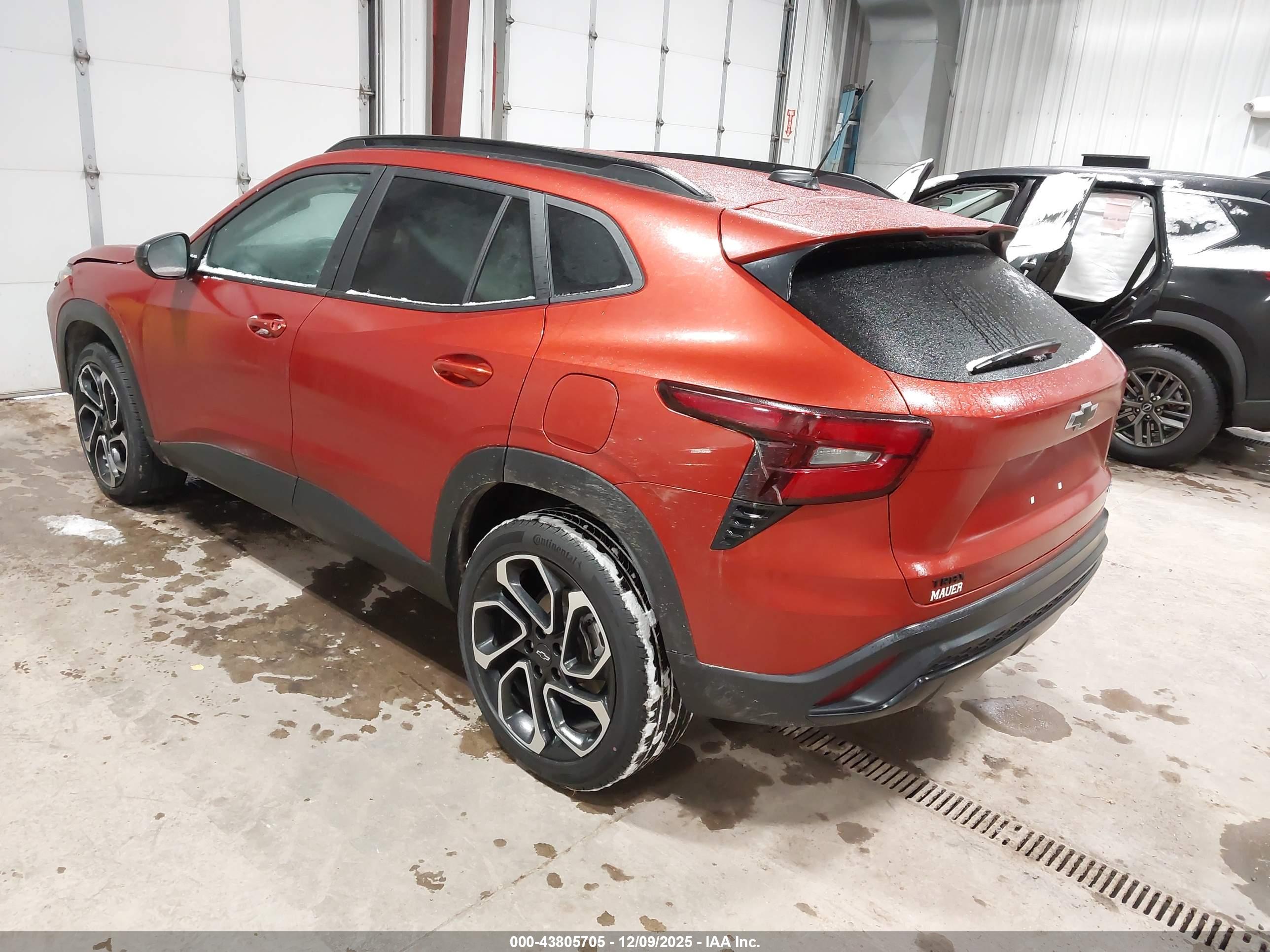 CHEVROLET TRAX image 3