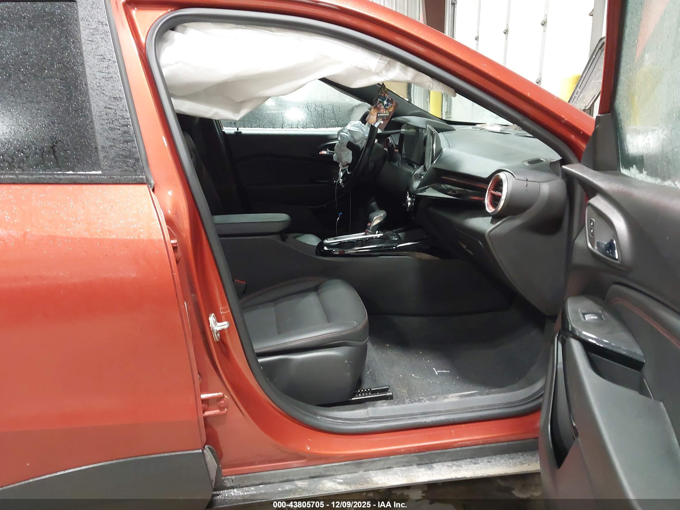 CHEVROLET TRAX image 5