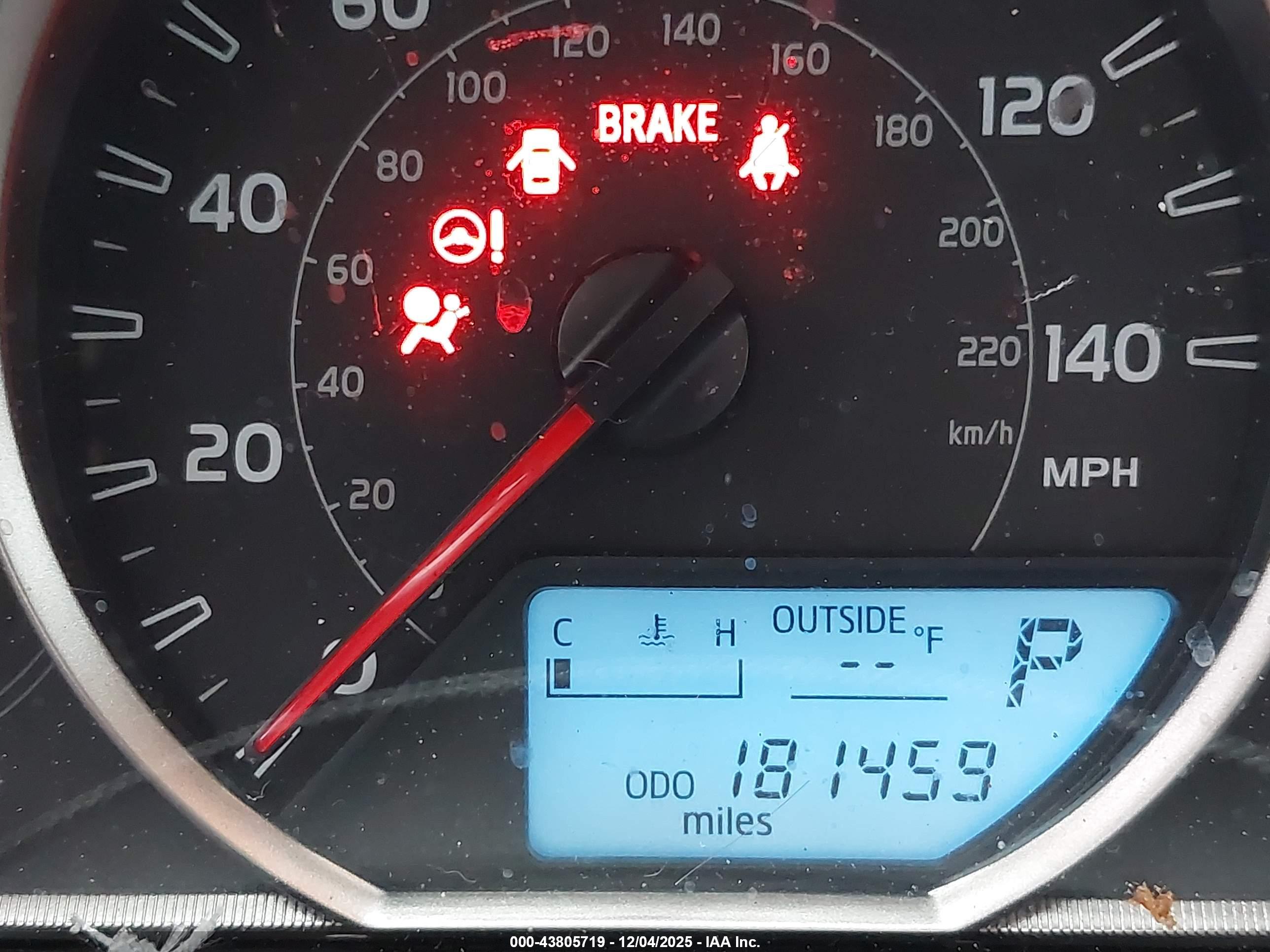 TOYOTA RAV4 image 7