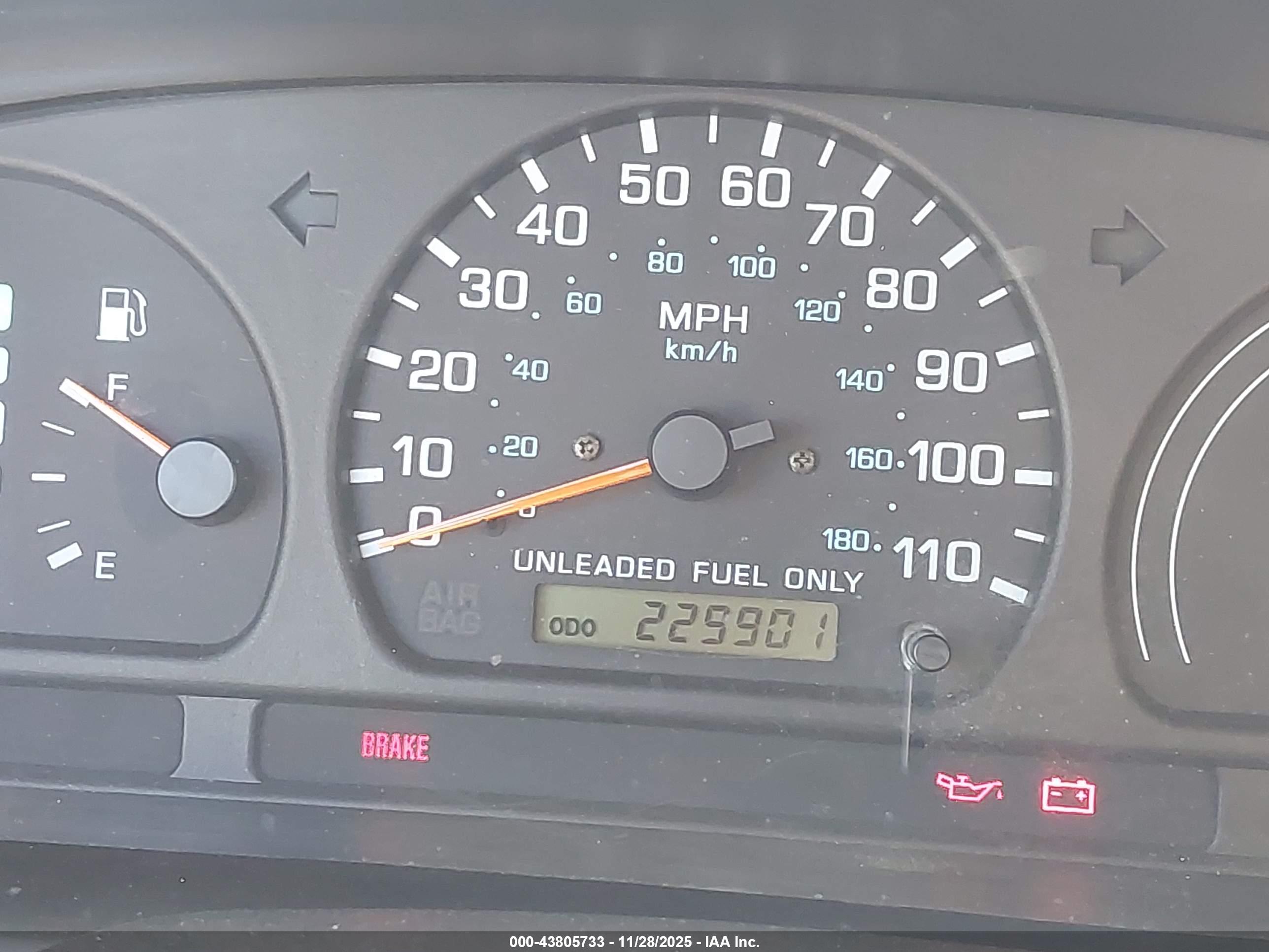 NISSAN FRONTIER image 7