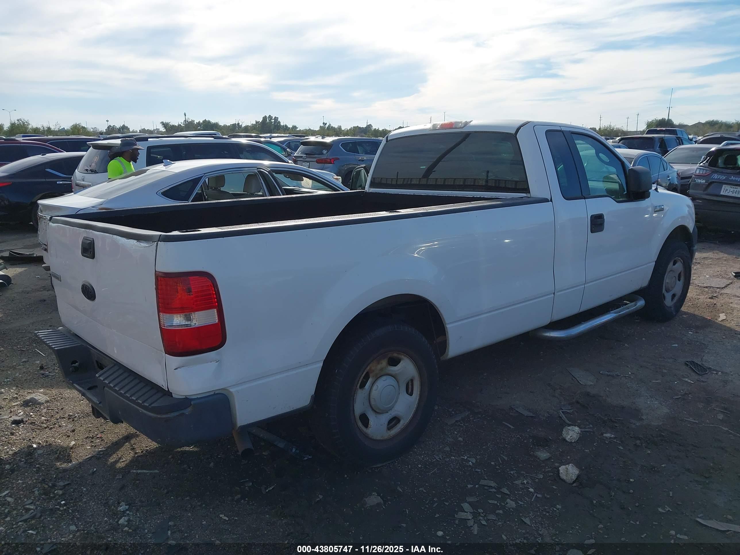 FORD F-150 image 4