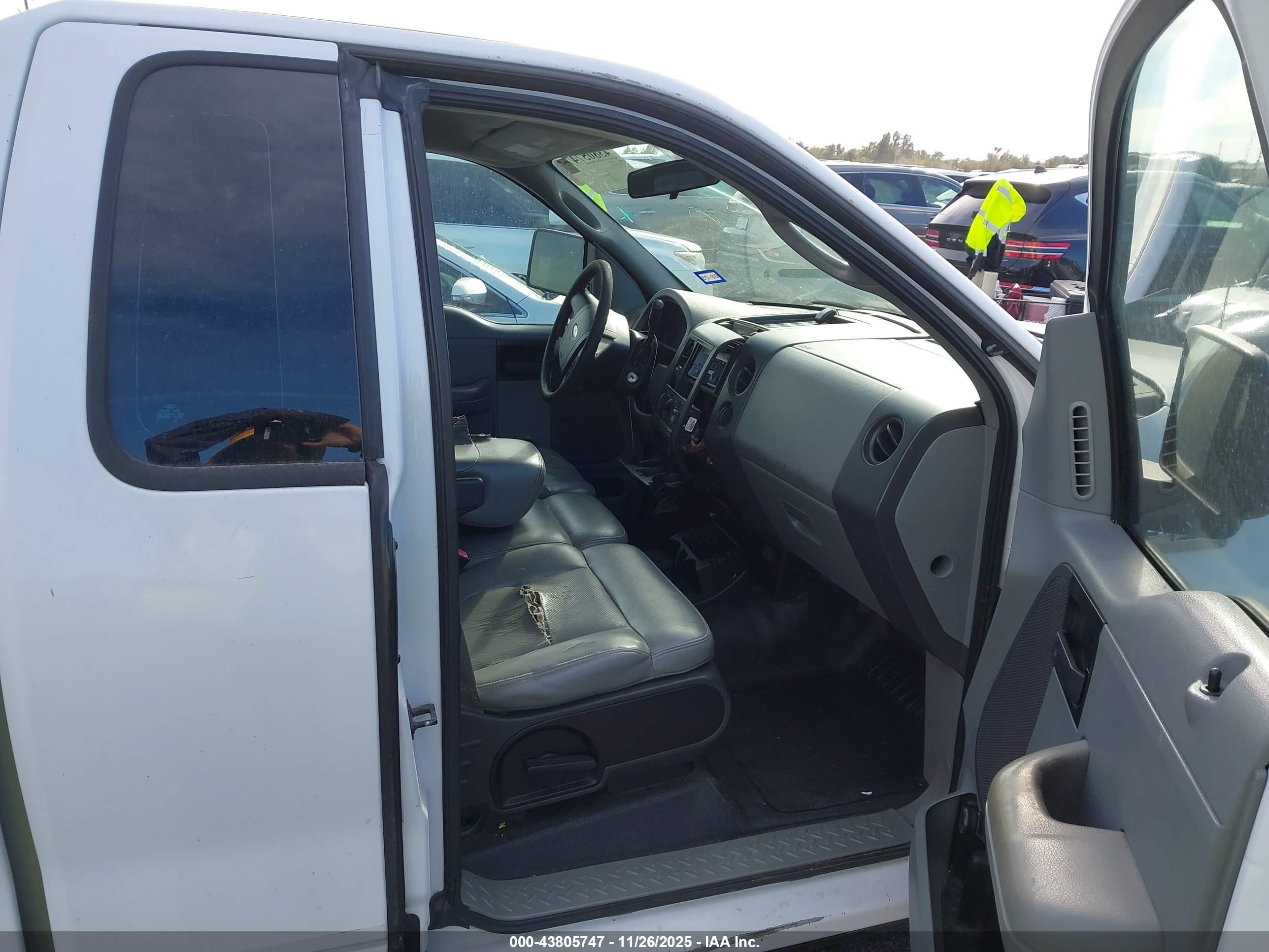 FORD F-150 image 5