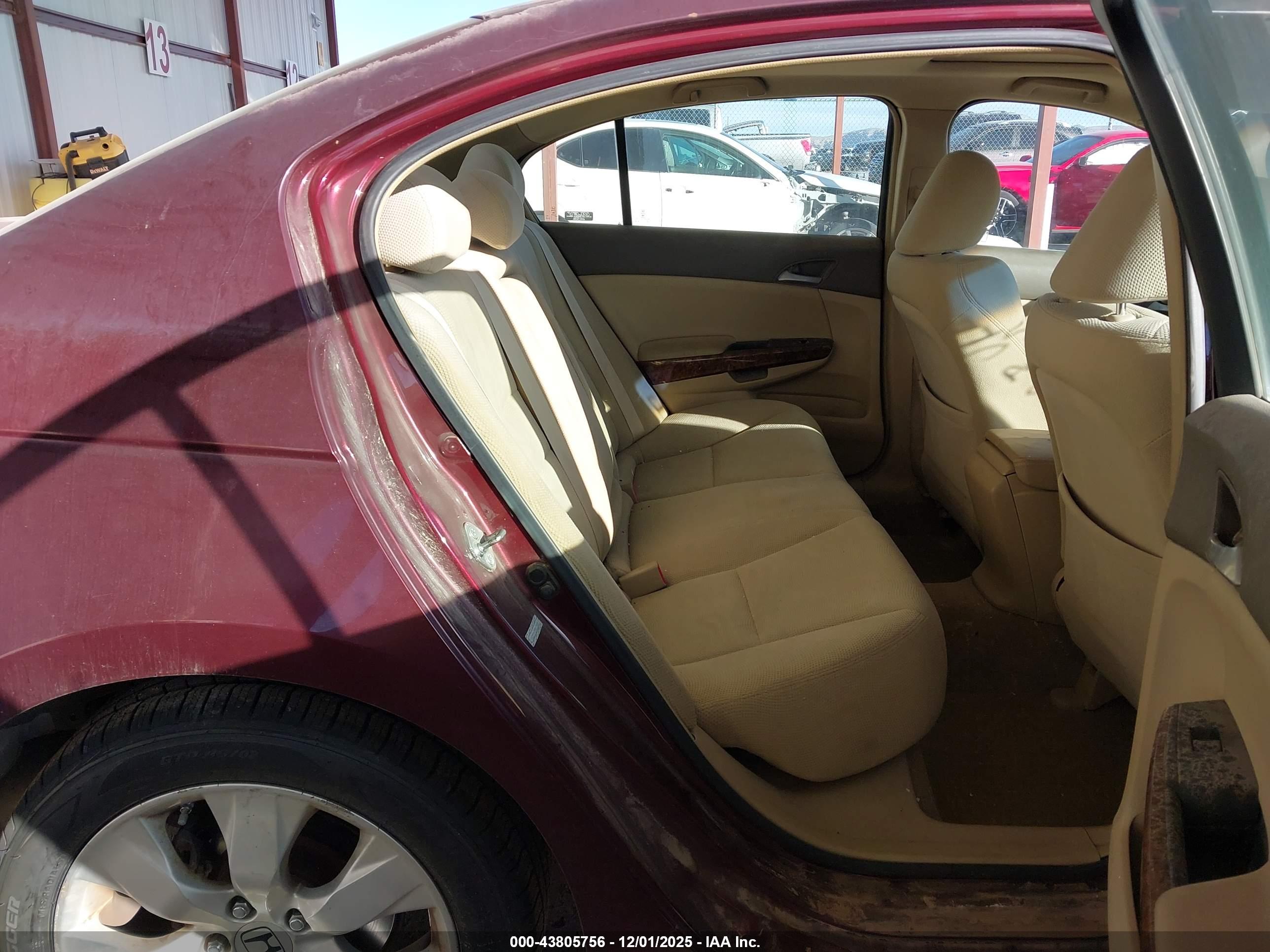 HONDA ACCORD image 8