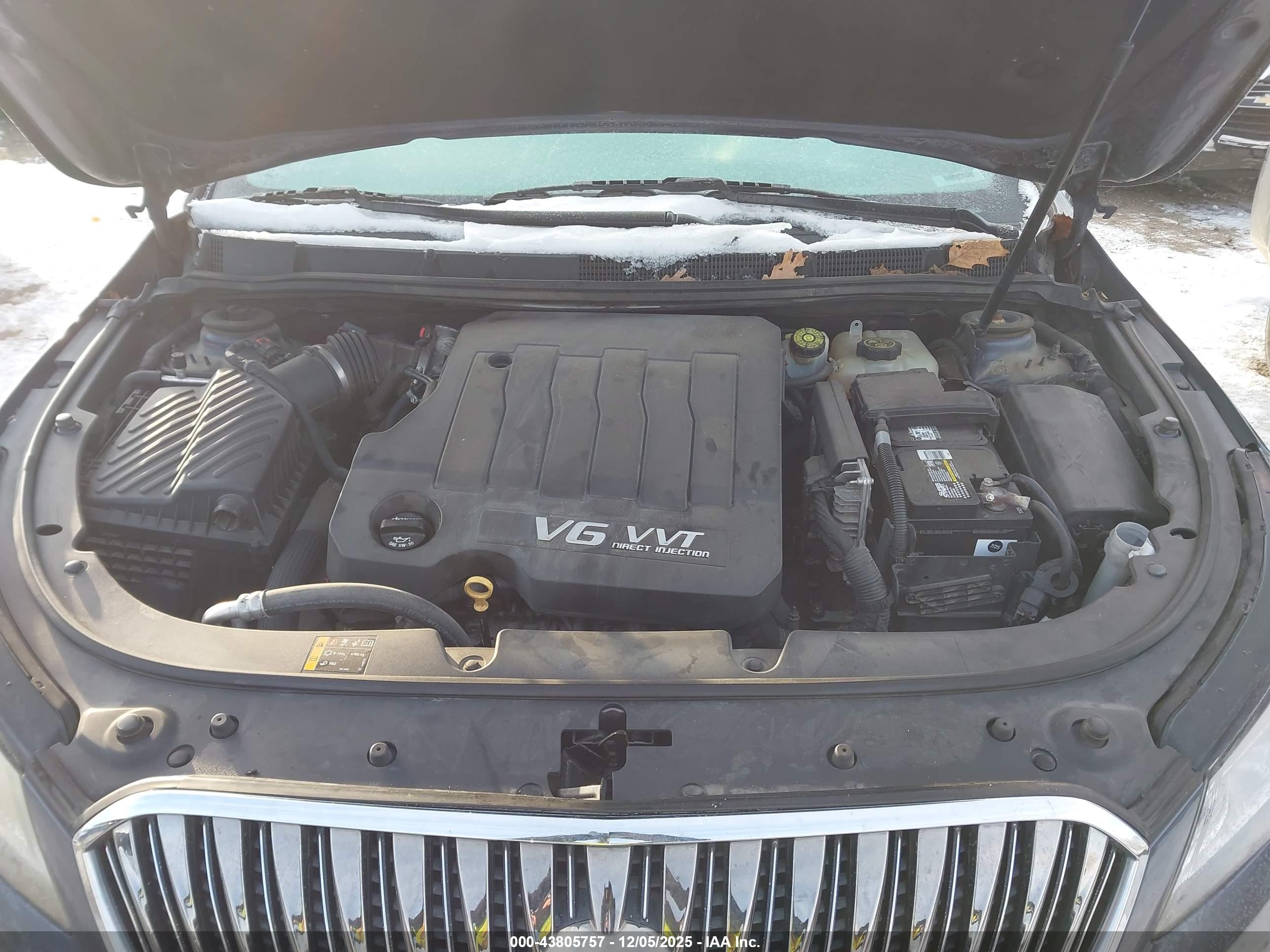 BUICK LACROSSE image 10