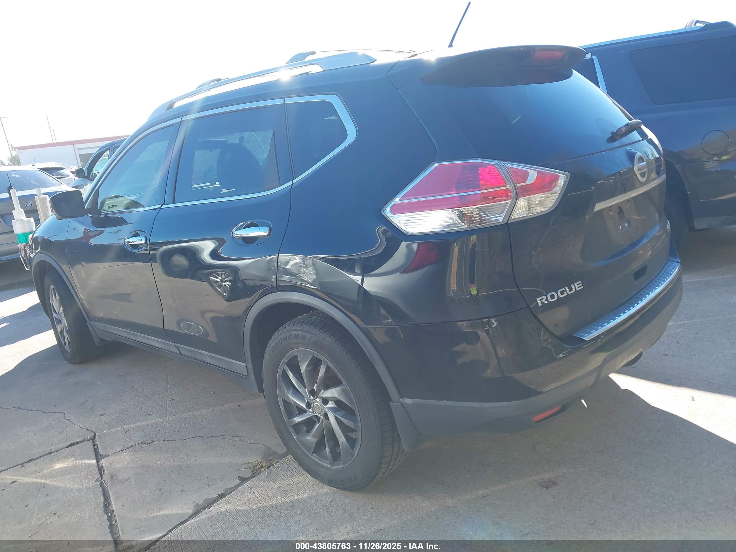 NISSAN ROGUE image 3