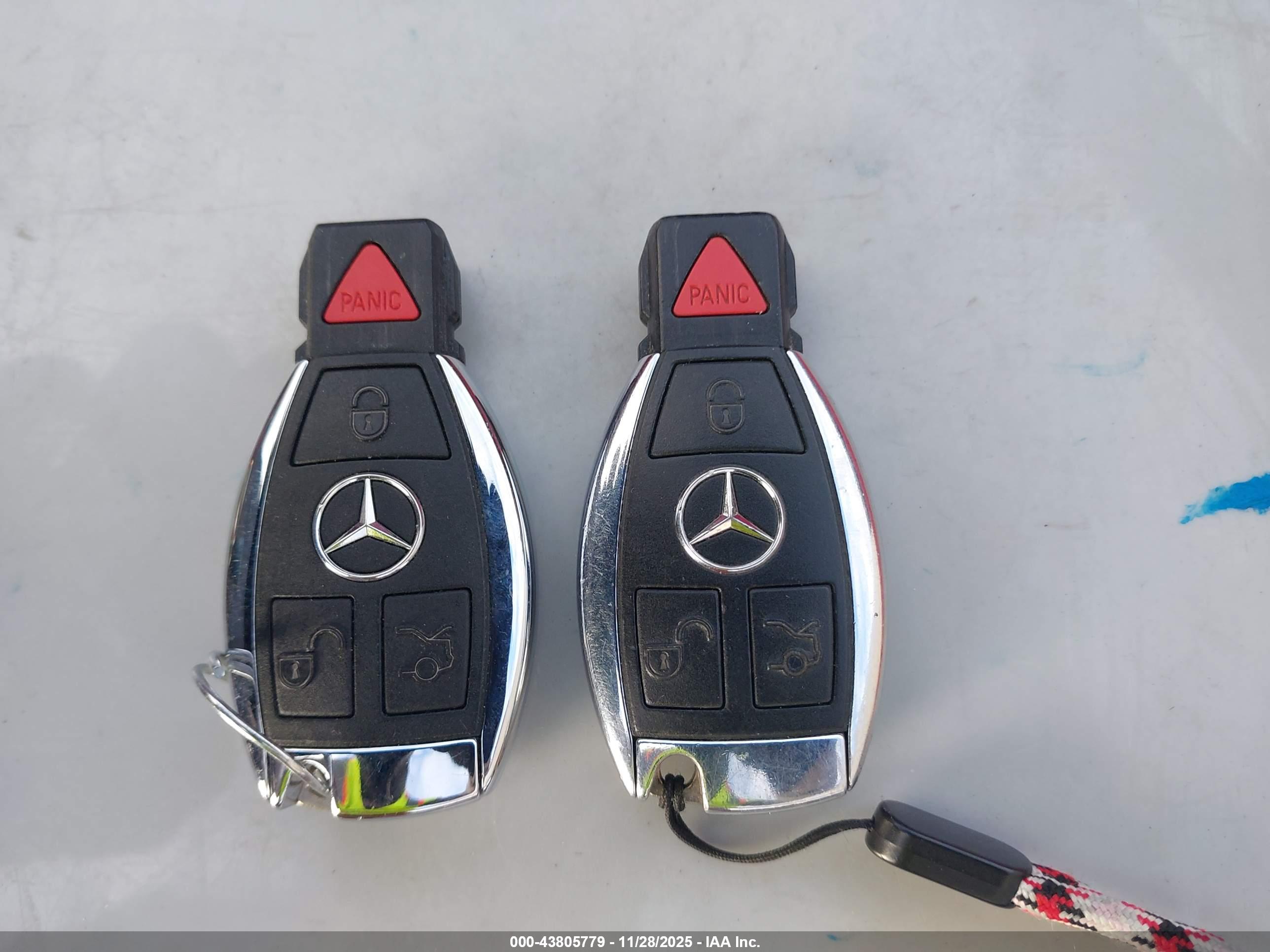 MERCEDES-BENZ GLA image 11