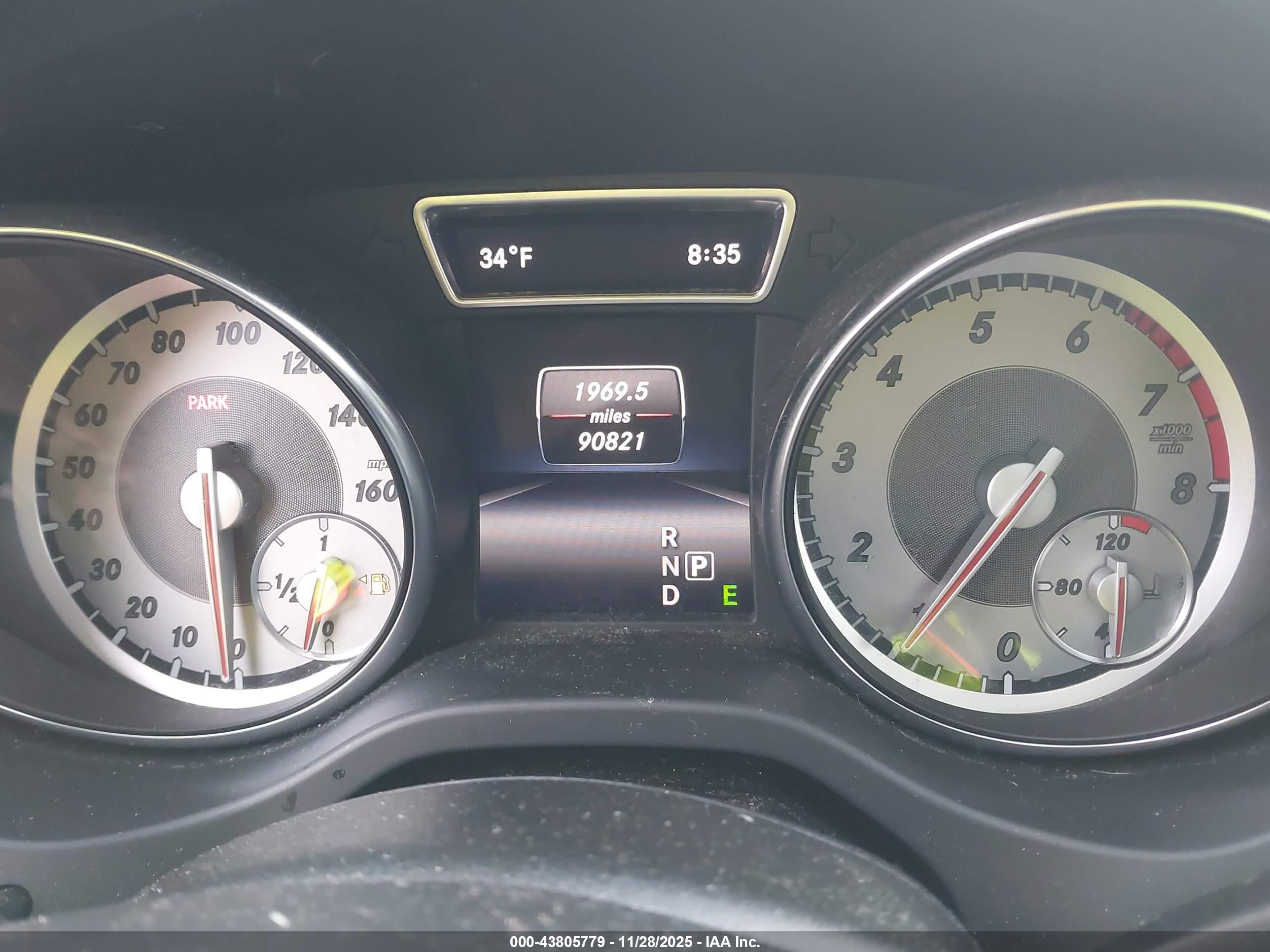 MERCEDES-BENZ GLA image 7