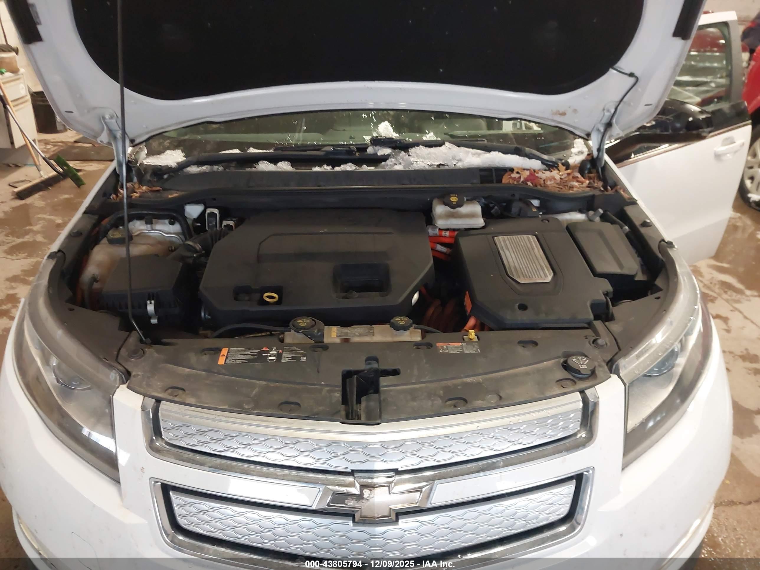 CHEVROLET VOLT image 10