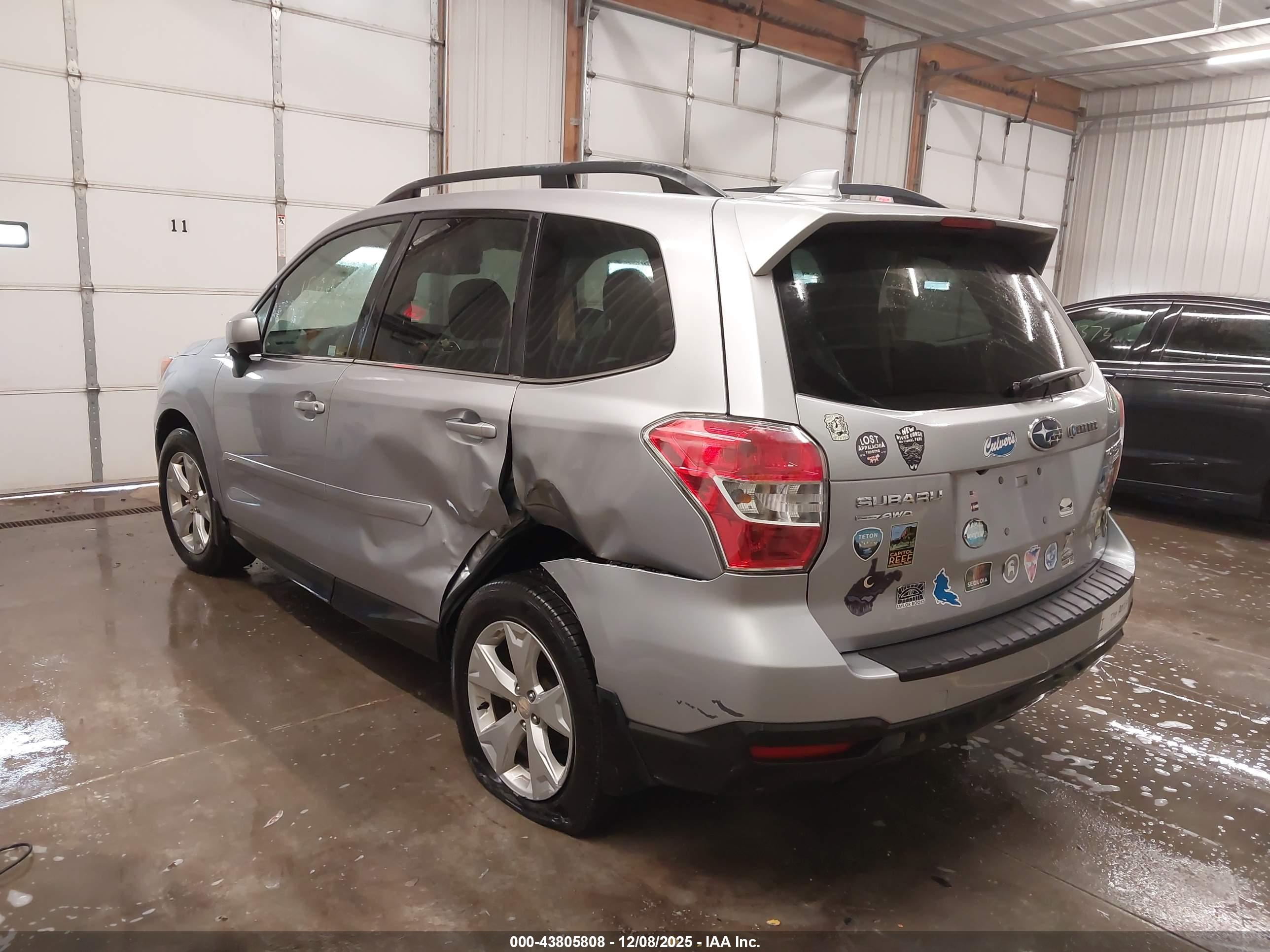 SUBARU FORESTER image 3